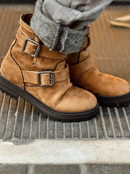 BOTINES ANTE LOU CAMEL