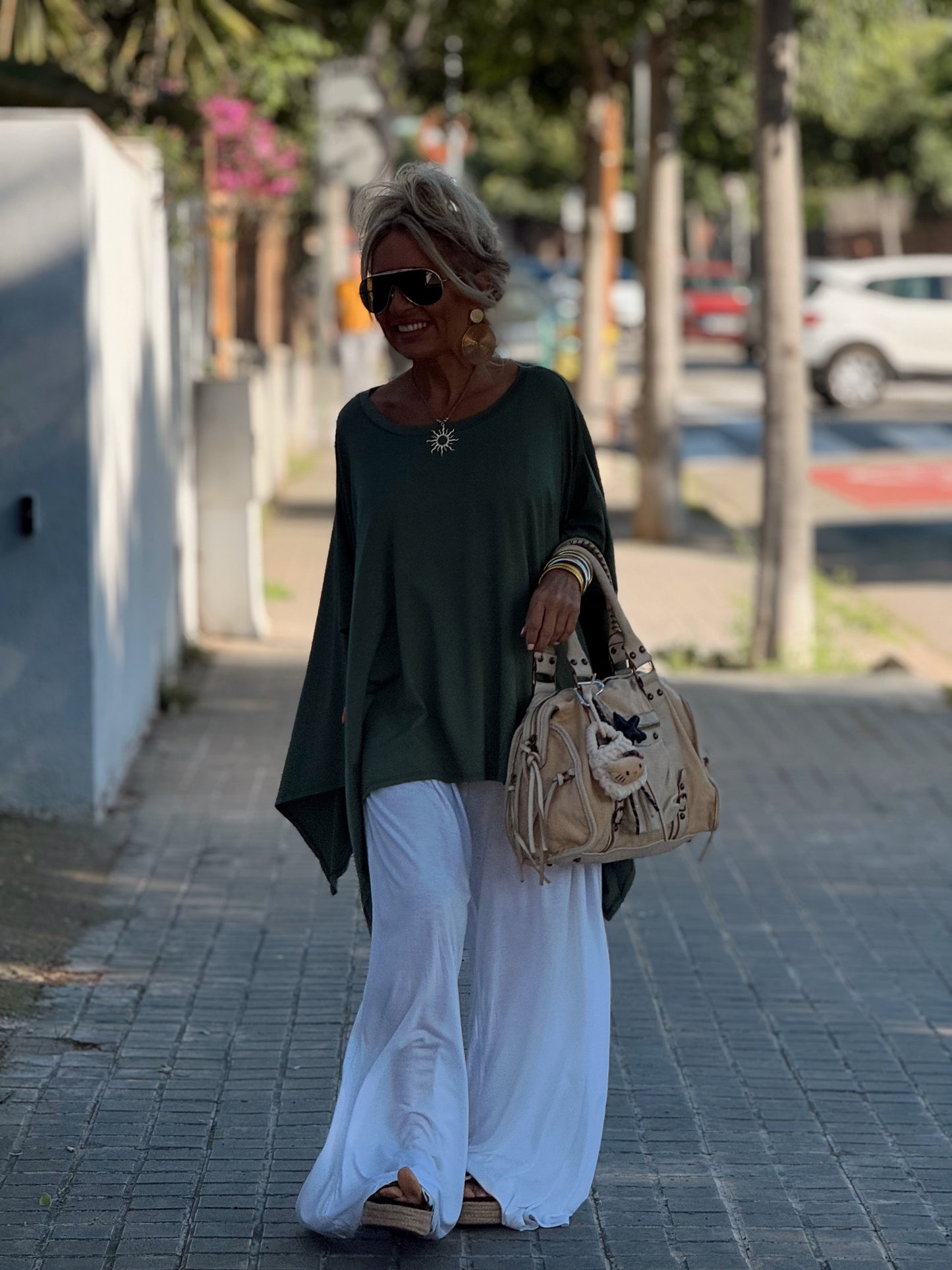 CONJUNTO OVERSIZE PANTALÓN-TÚNICA JADE BLANCO-KAKI