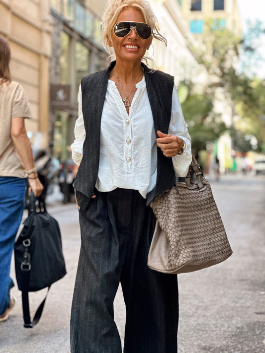 CONJUNTO OVERSIZE CHALECO & PANTALÓN PACO RAYAS GRIS