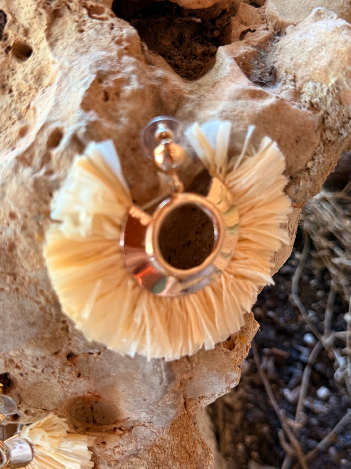 PENDIENTES ESTELA CRUDO