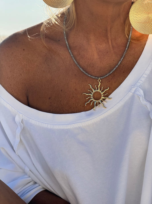 COLLAR BRILLANTE SOL☀️ MULTICOLOR