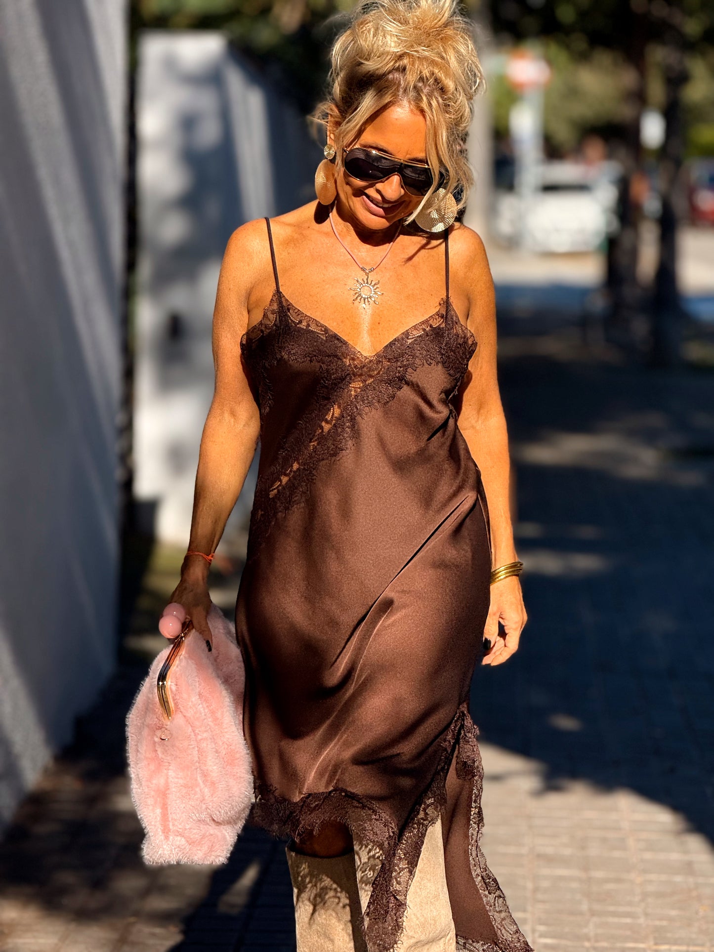 VESTIDO LENCERO LOLA MARRÓN