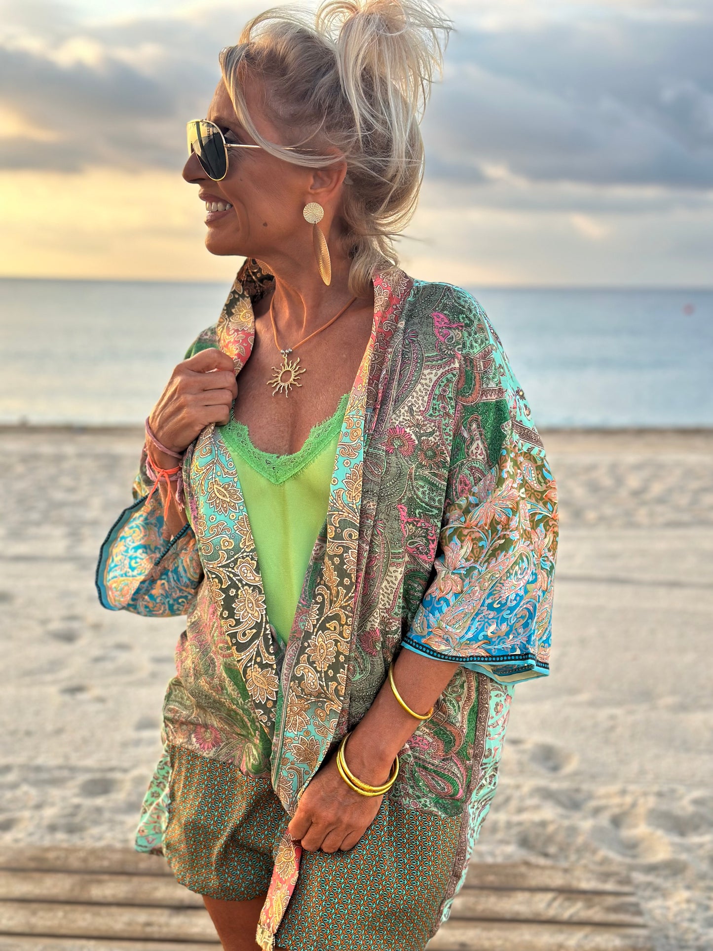 KIMONO CORTO ESTAMPADO