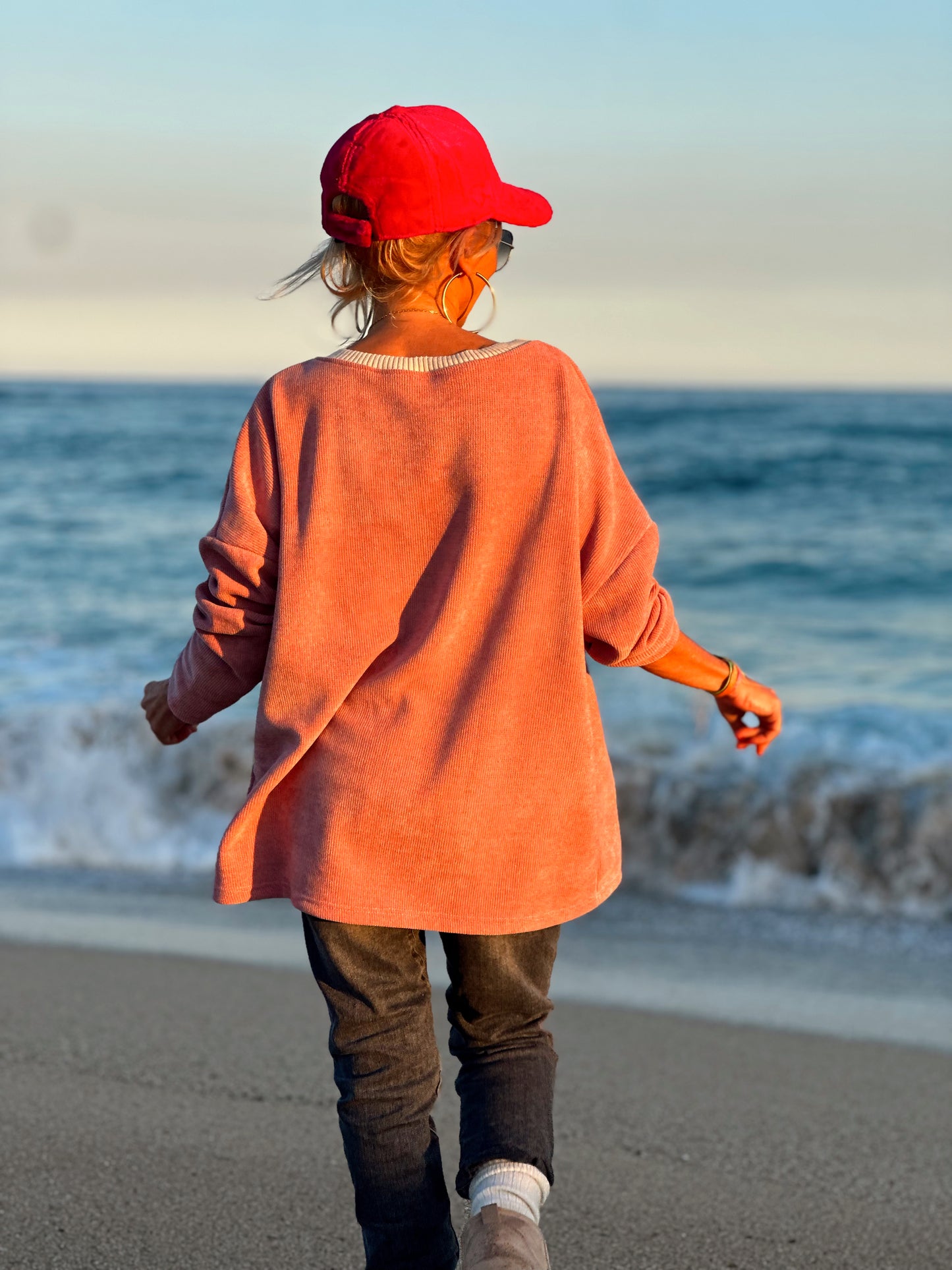 GORRA DE TERCIOPELO FUCSIA