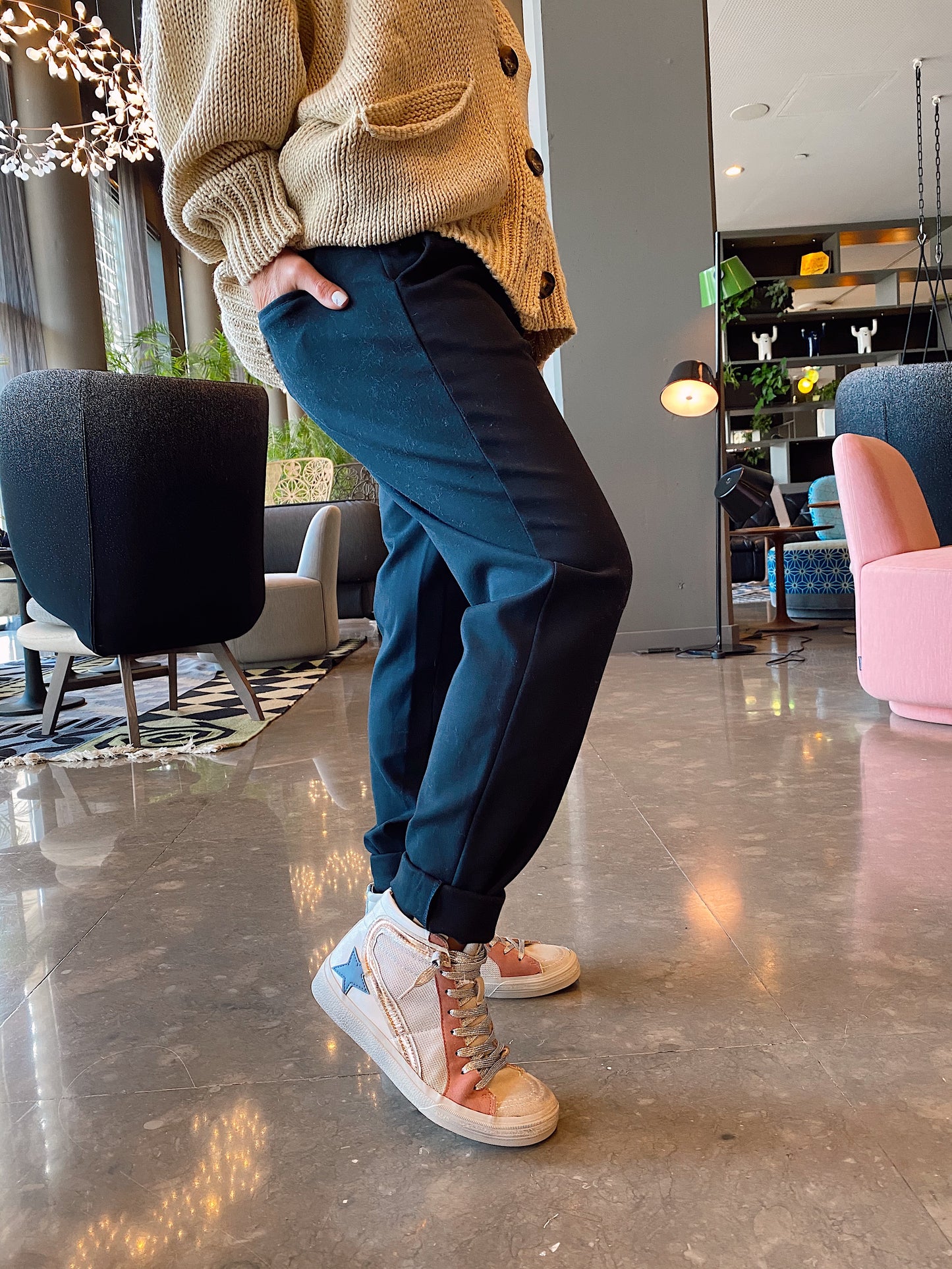 PANTALÓN ABBEY NEGRO