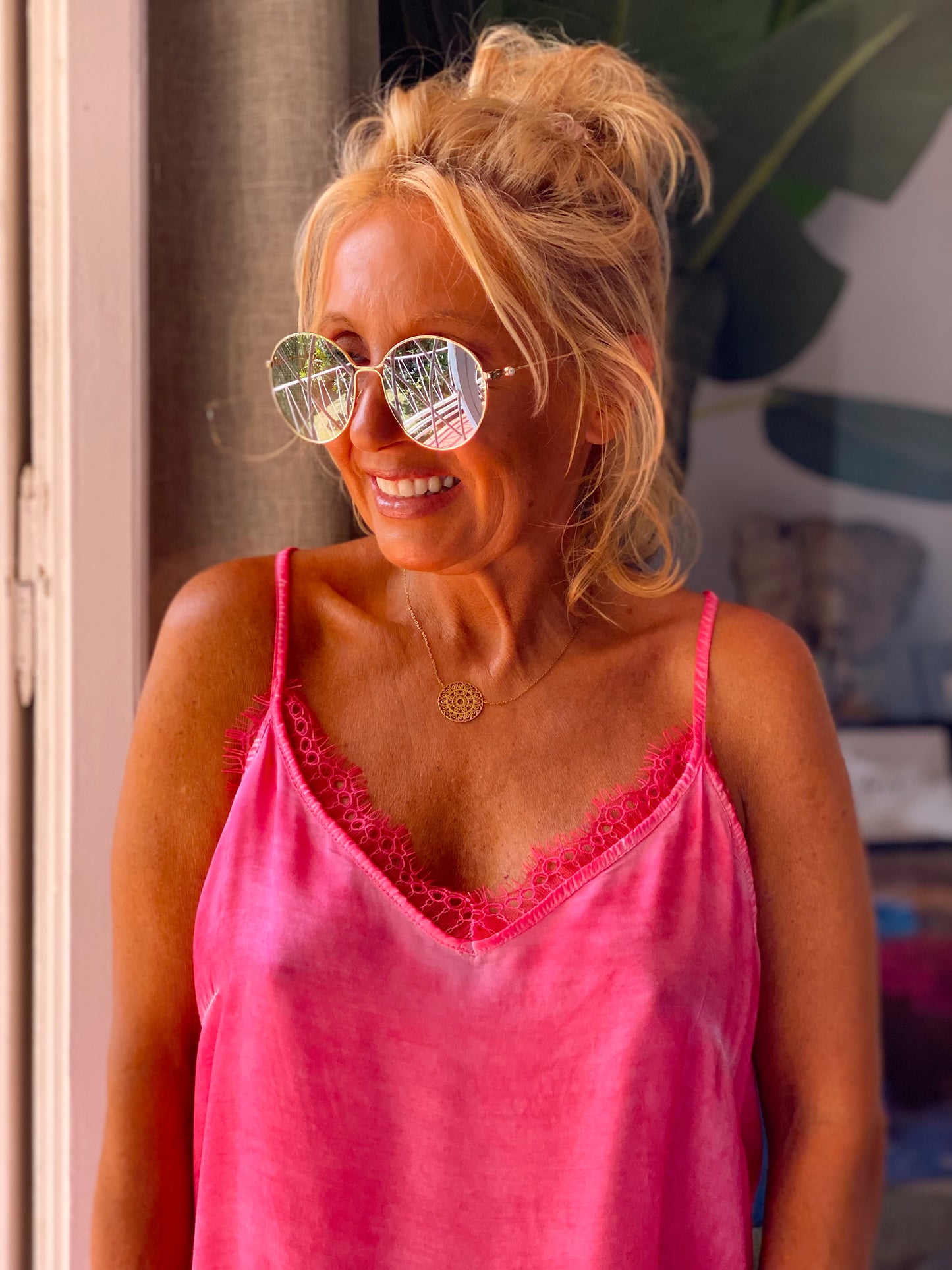 TOP LENCERO CON BOTONES MARY ROSA