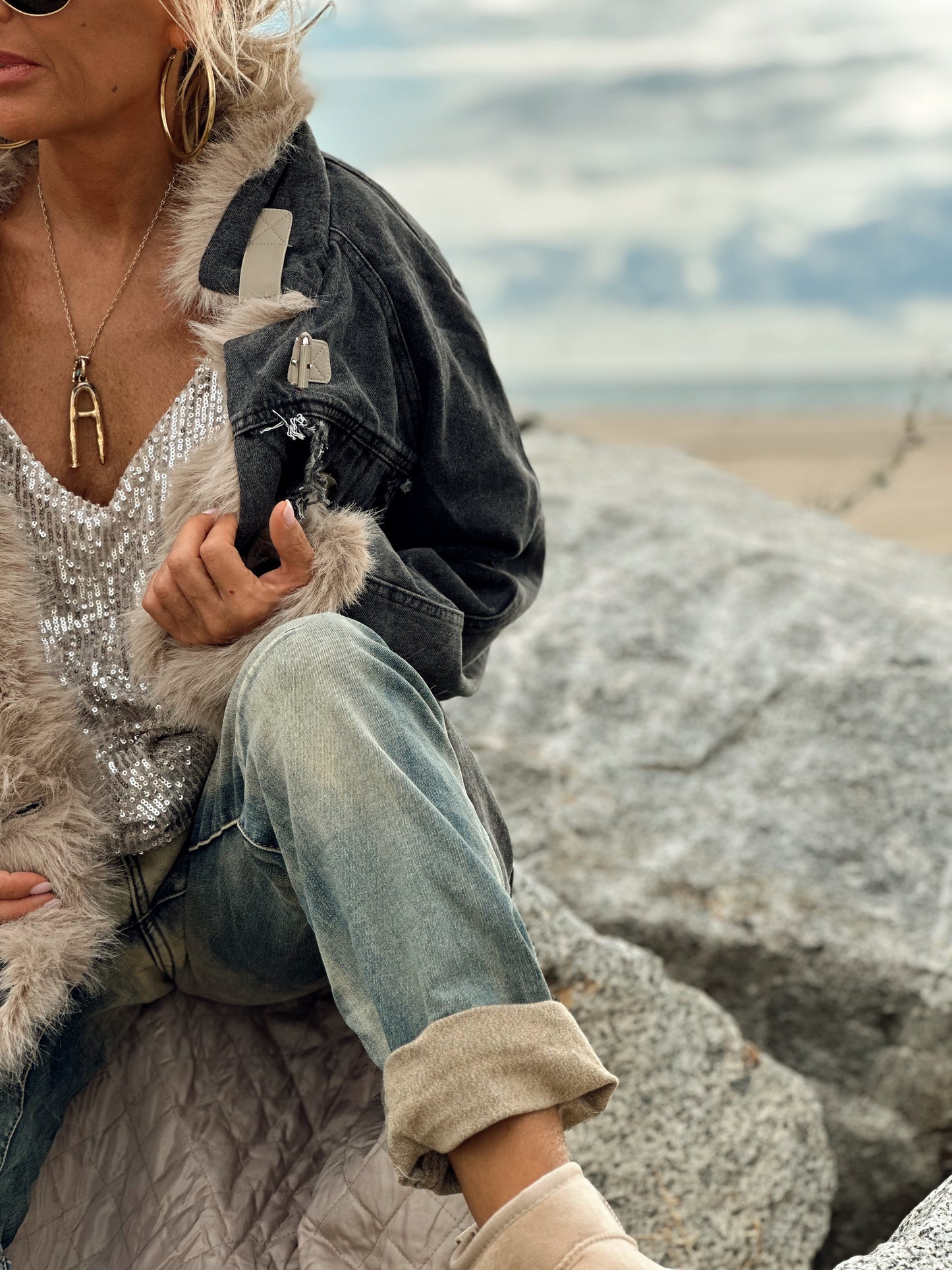 CHAQUETA VAQUEROS PELO SINTETICO GRIS