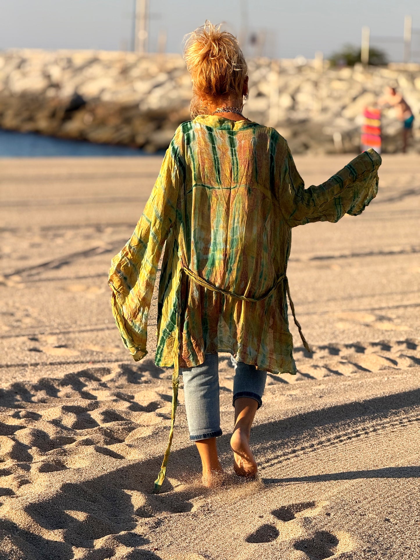 KIMONO CORTO ESTAMPADO MANGA LARGA CREPE DE SEDA MULTICOLOR