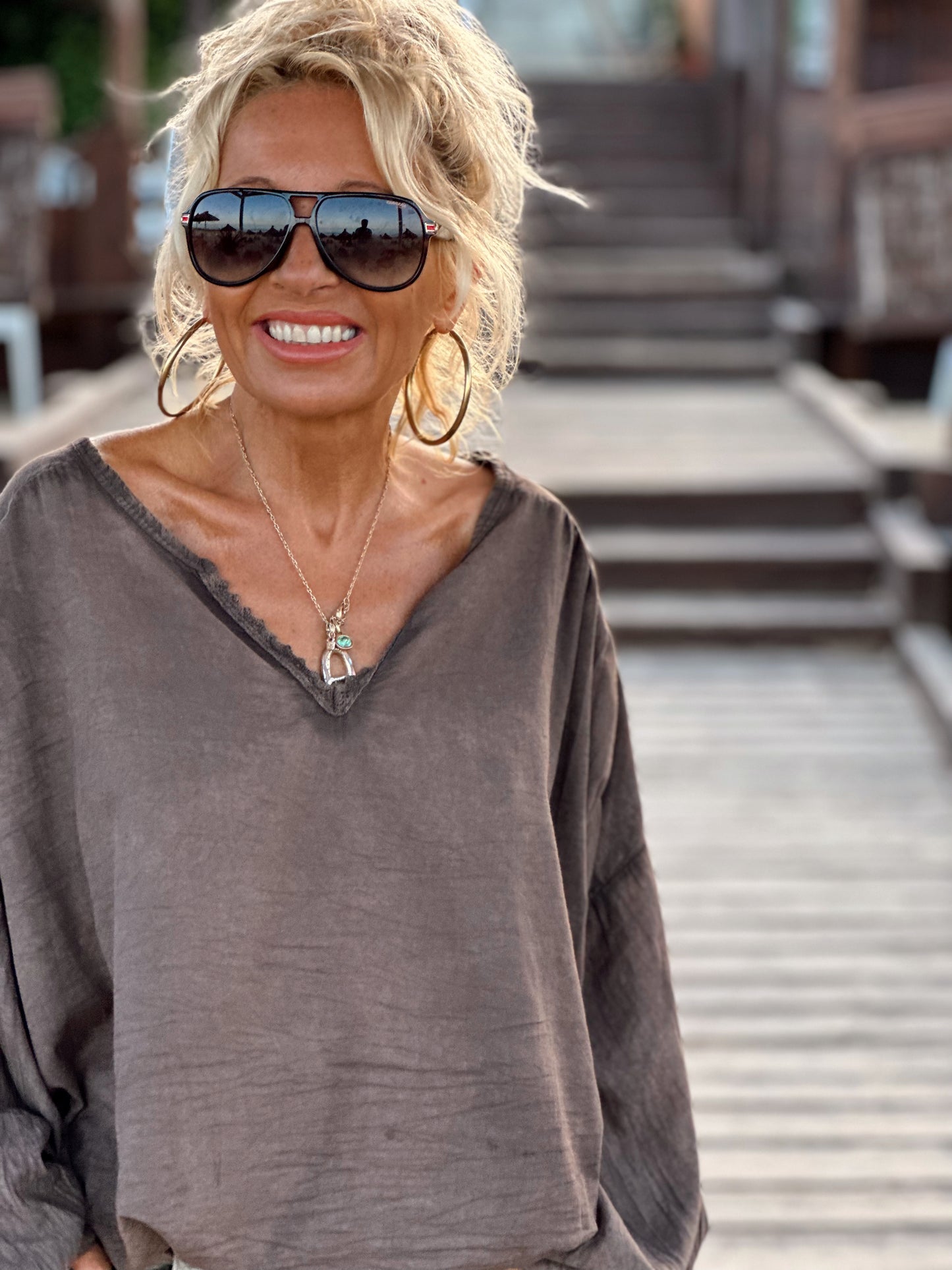 CAMISETA LUPA MARRÓN