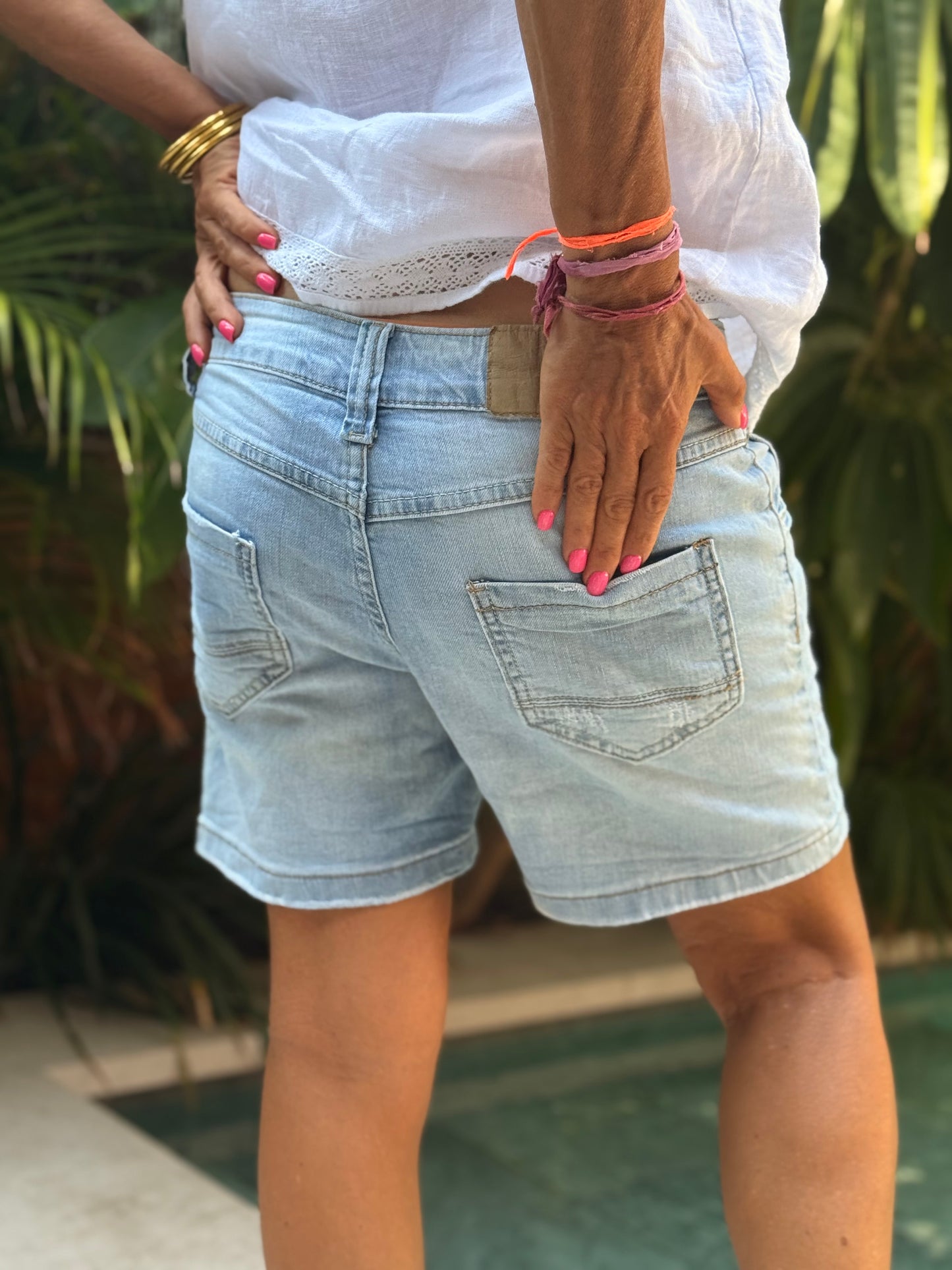 SHORT BIJOUX TEJANO CLARO