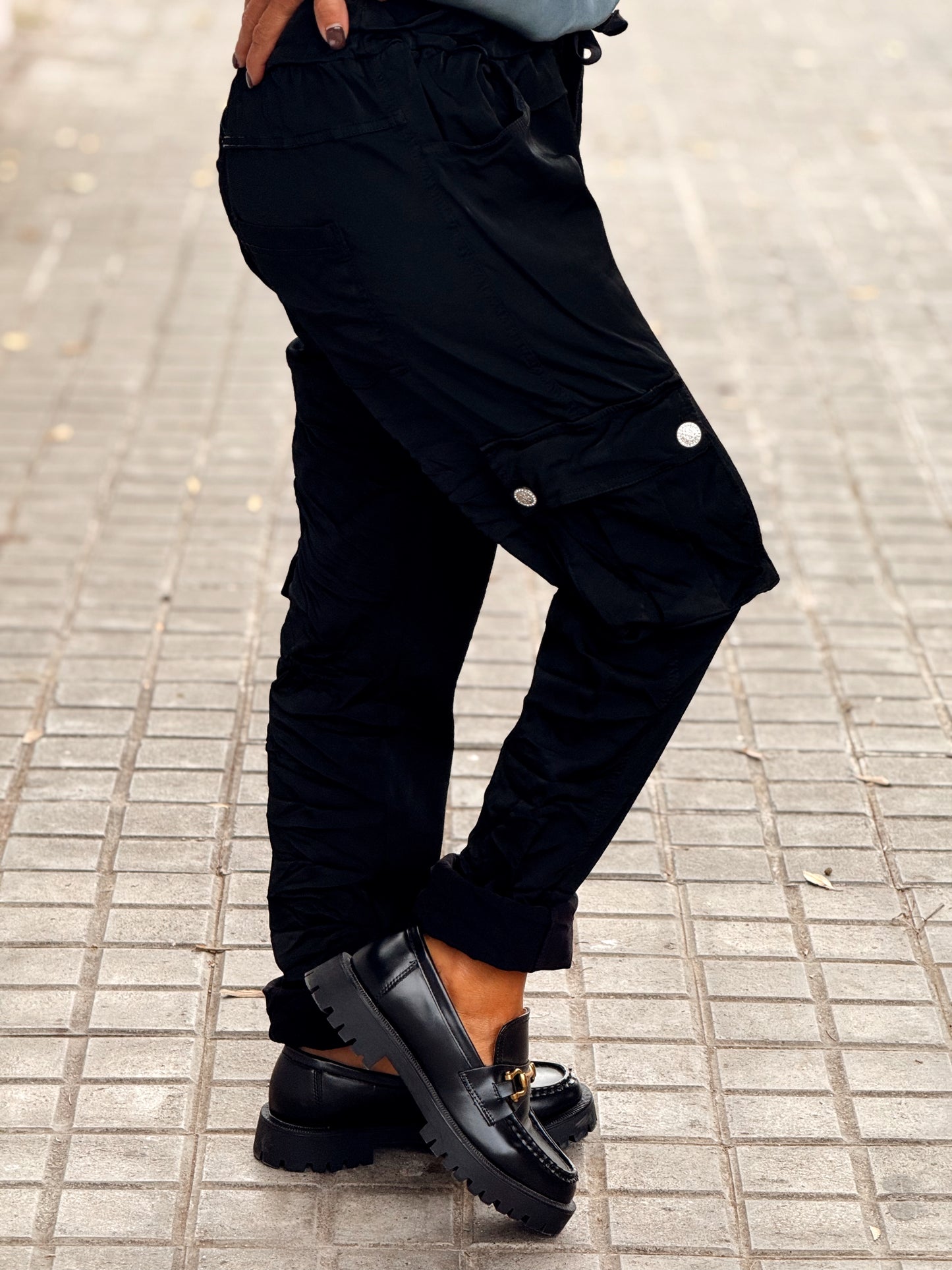 PANTALON CARGO OLIVER MULTICOLOR