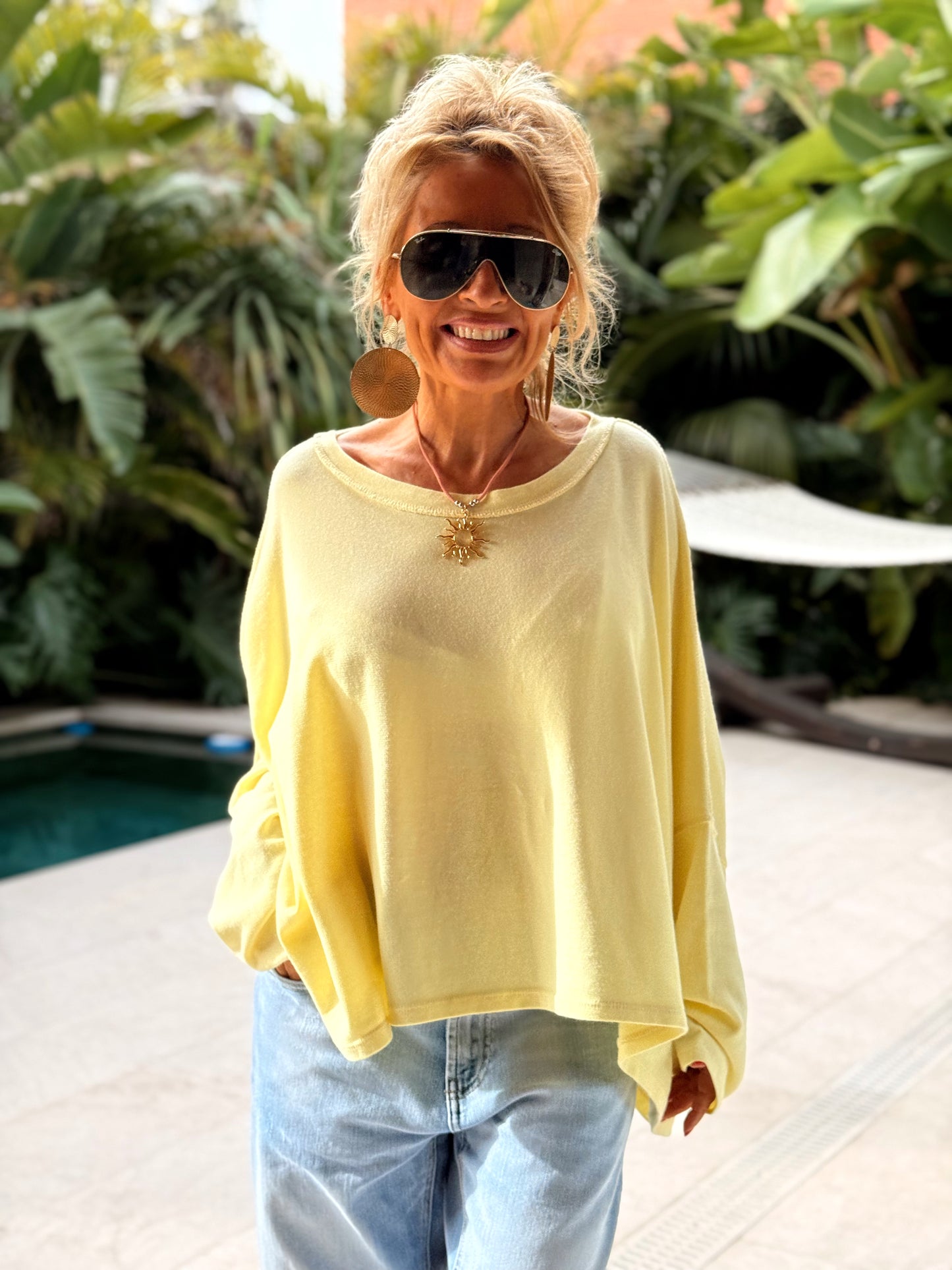 CAMISETA SUPER OVERSIZE SHILA MULTICOLOR