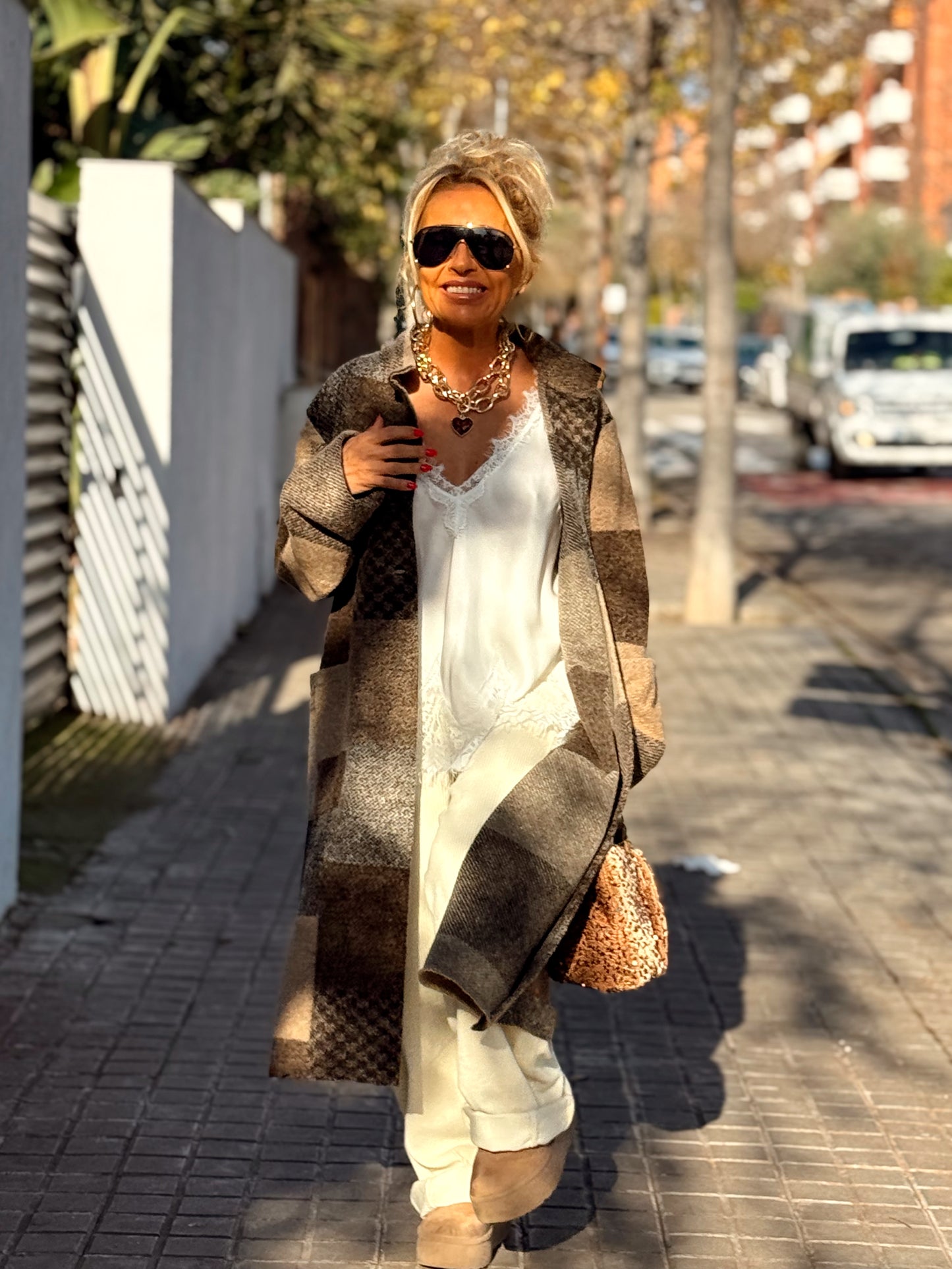 CHAQUETA LARGA CUADROS SHANNA MARRÓN