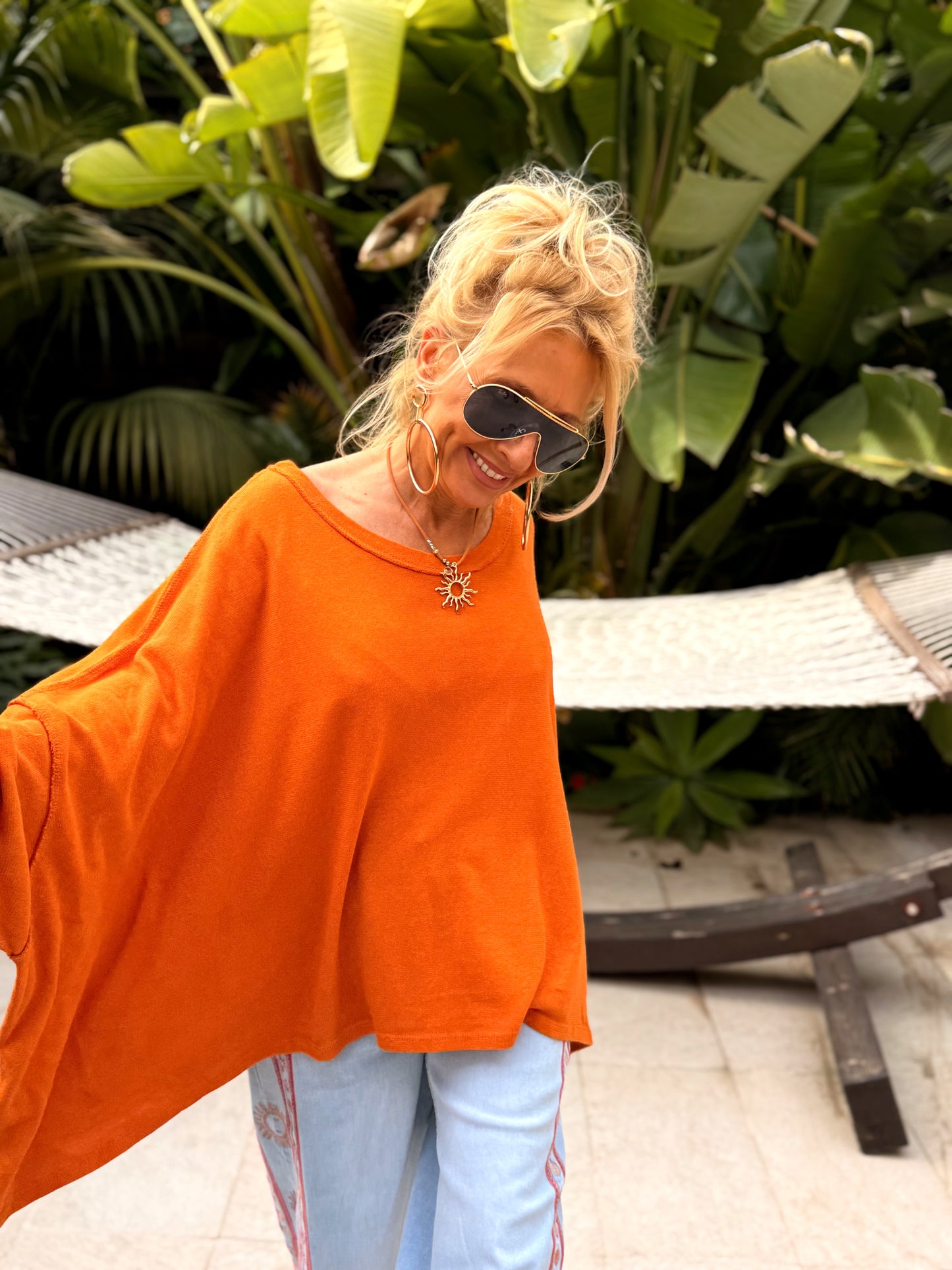 CAMISETA SUPER OVERSIZE SHILA MULTICOLOR