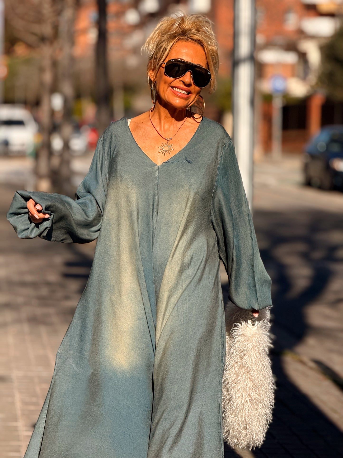 VESTIDO LARGO OVERSIZE TEJANO DESGASTADO