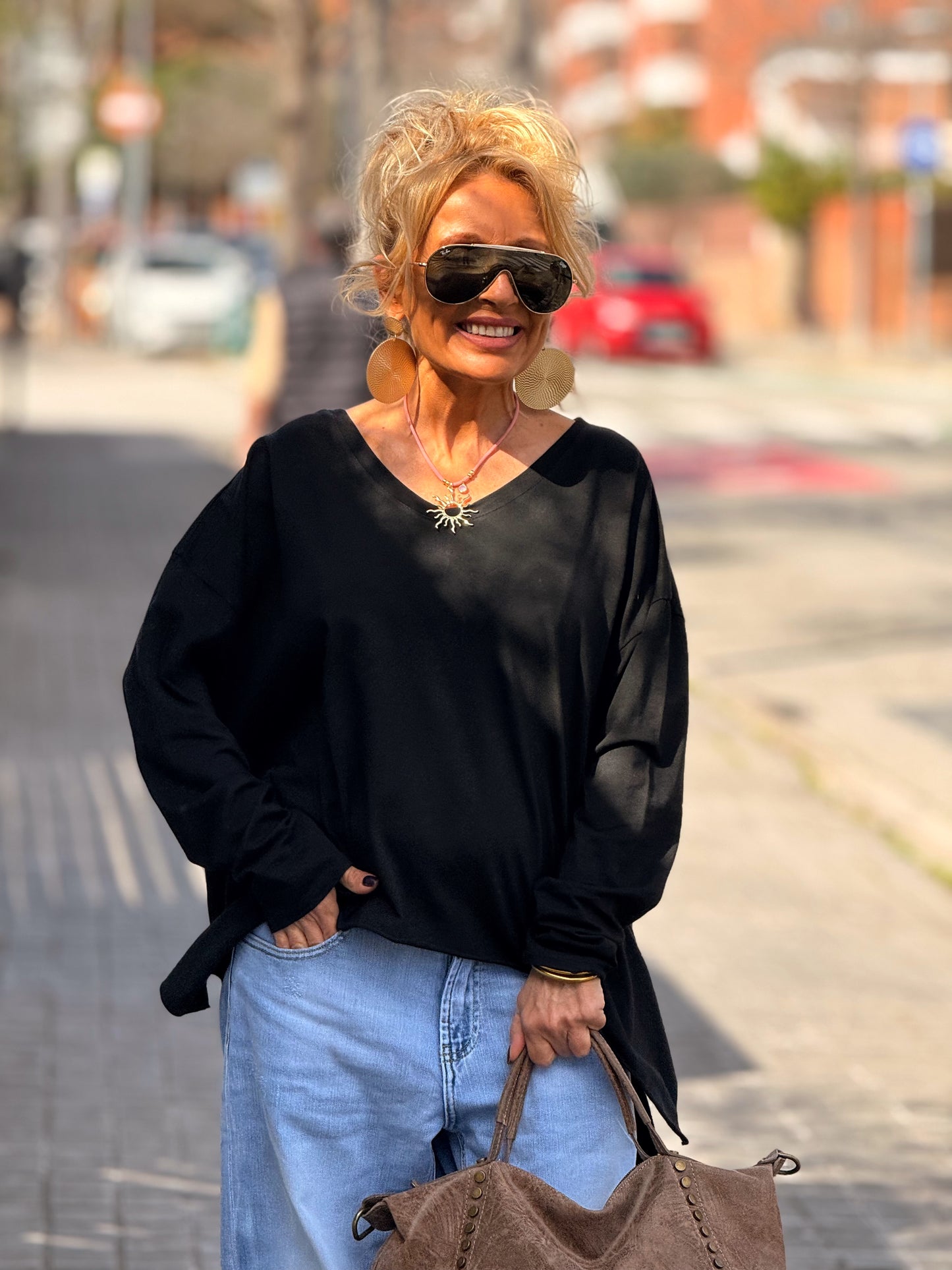 CAMISETA OVERSIZE ASIMÉTRICA MULTICOLOR