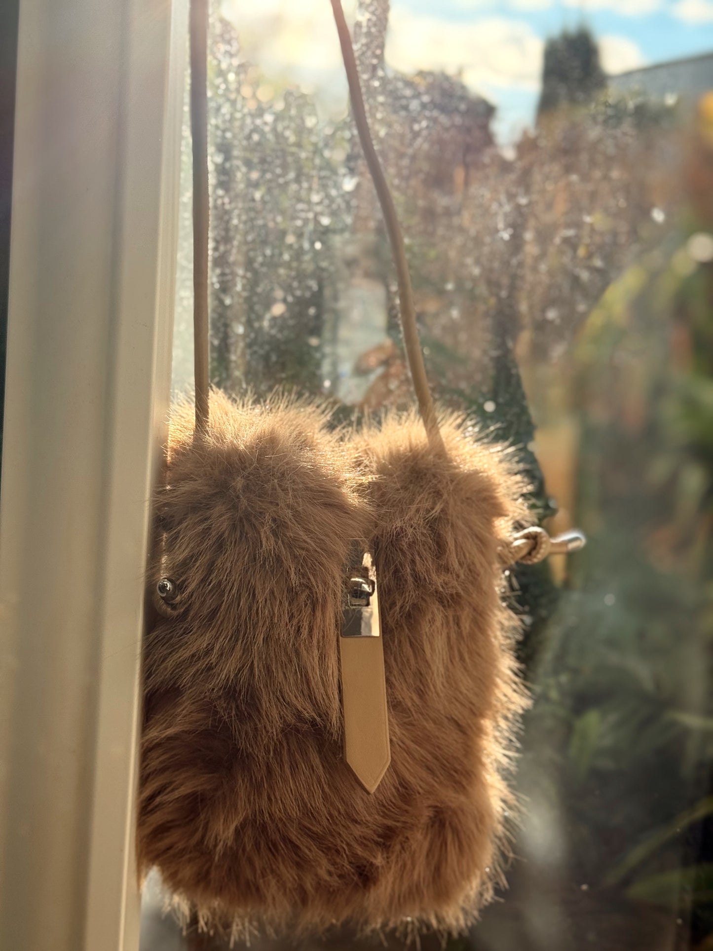 BOLSILLO DE OMBRO PELO SINTÉTICO MULTICOLOR