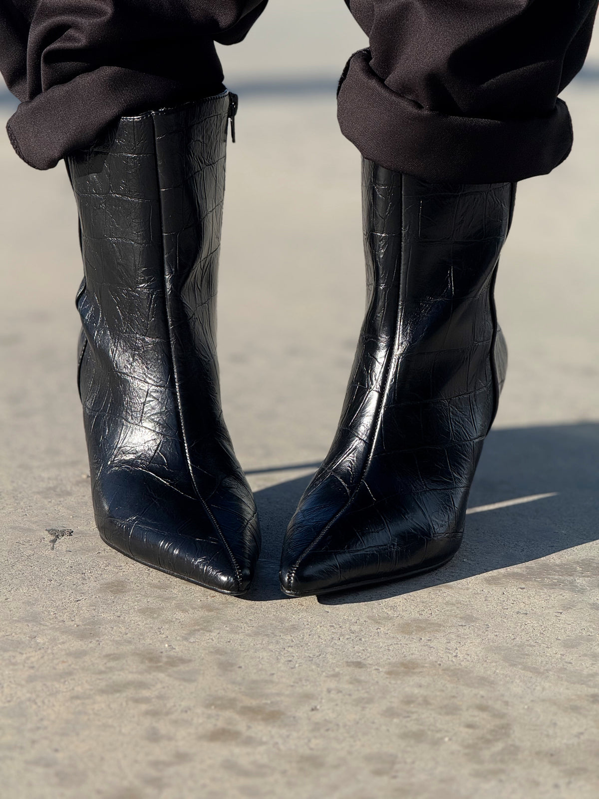 BOTAS TACONES NEGRO