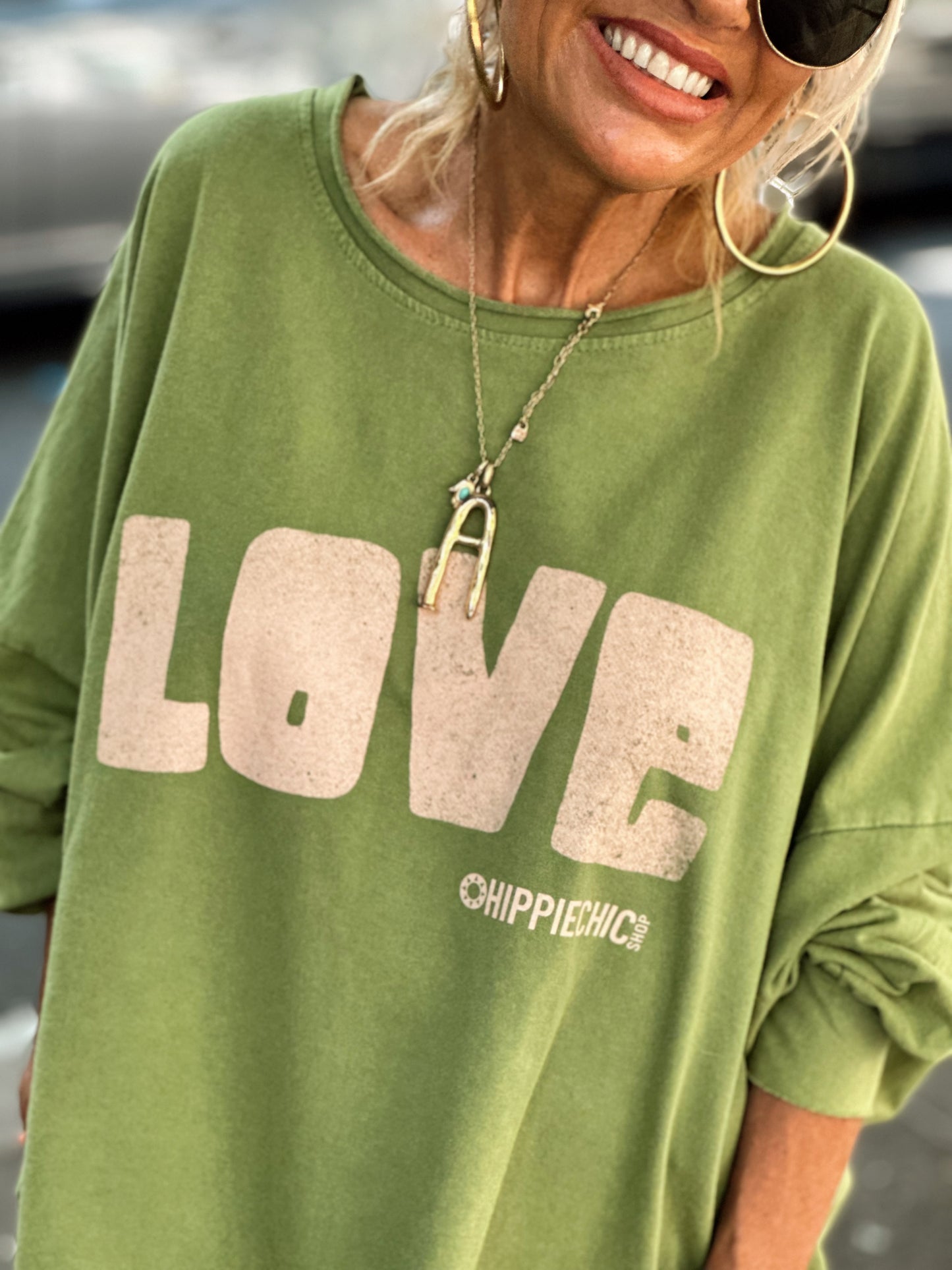 SUDADERA OVERSIZE LOVE OLIVA