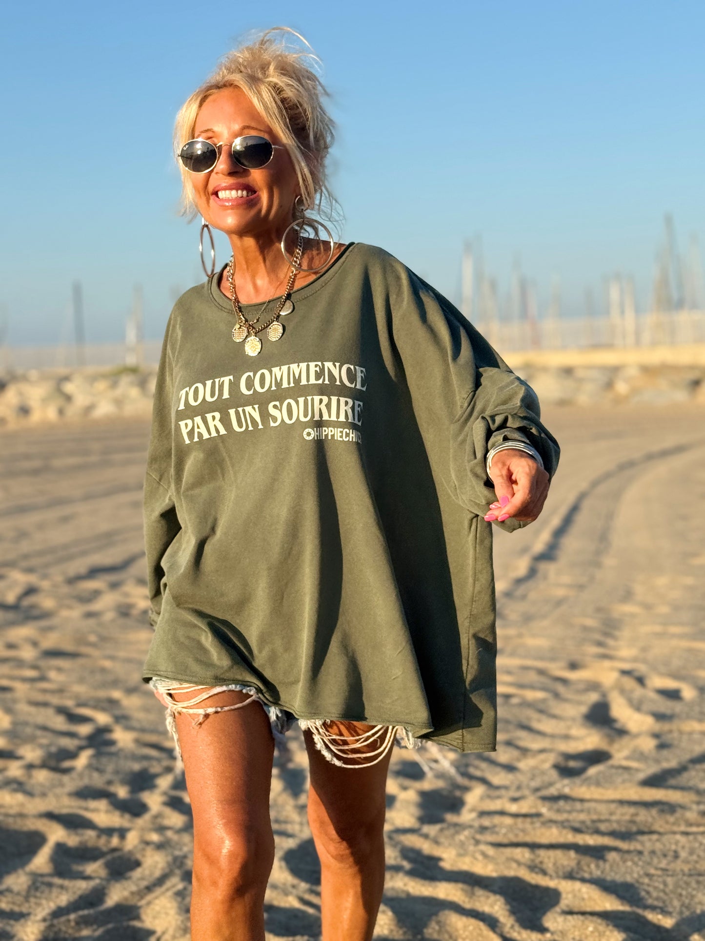 SUDADERA OVERSIZE TOUT COMMENCE... MULTICOLOR