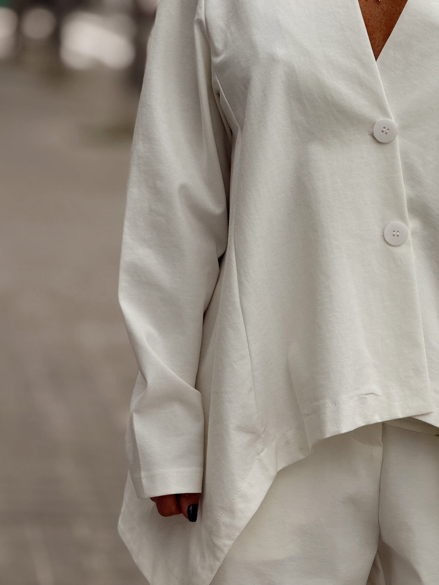 CHAQUETA ASIMÉTRICO VALERIA MULTICOLOR