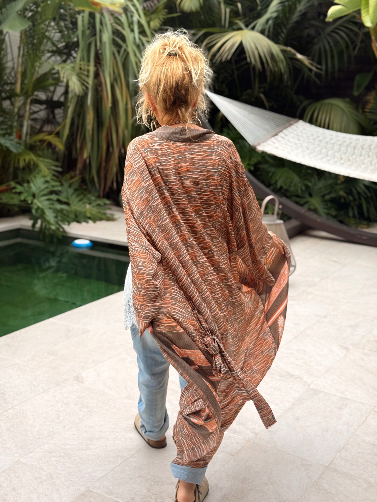 KIMONO ESTAMPADO MANGA 3/4 MULTICOLOR