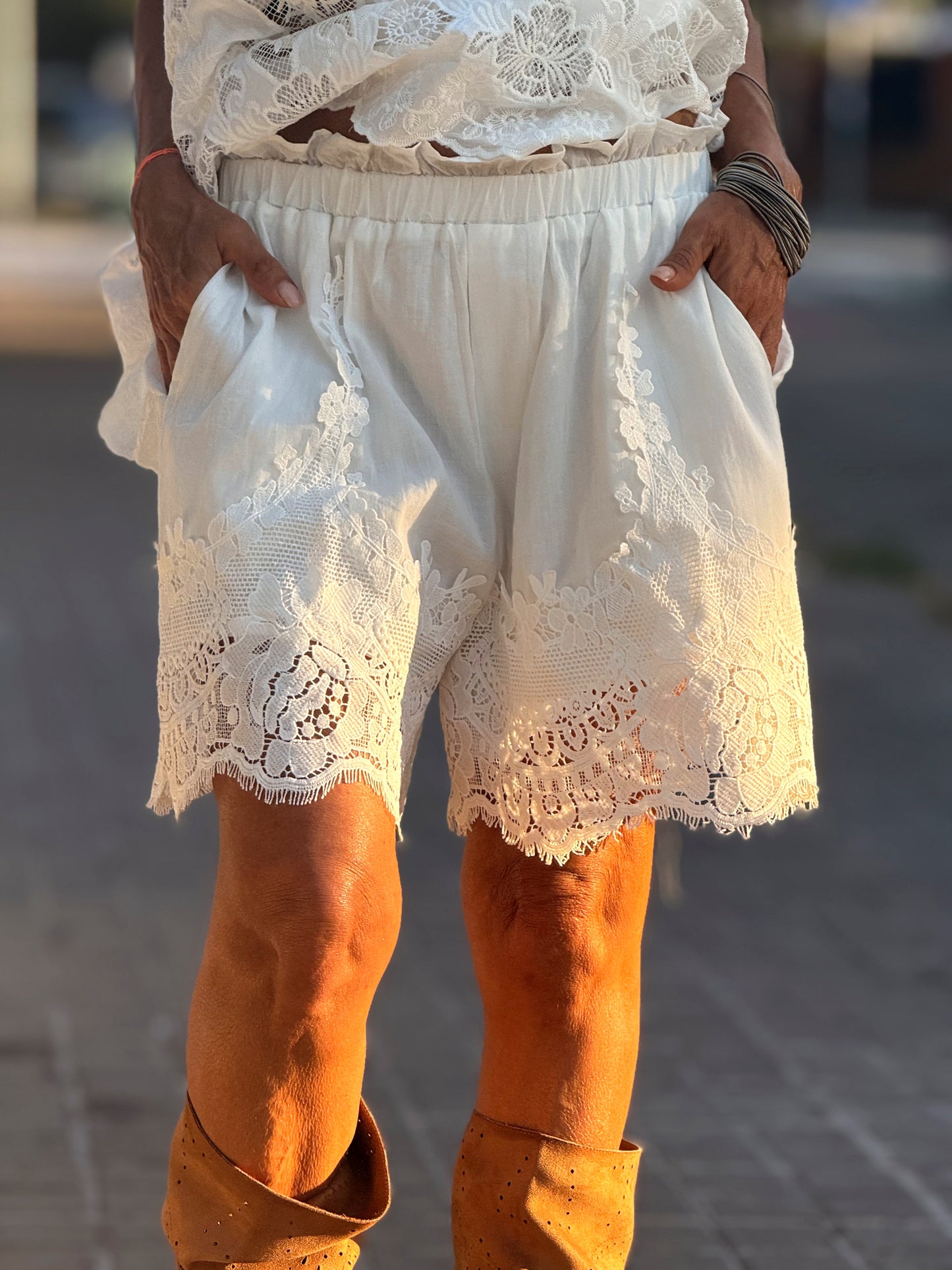 BERMUDA CHLOÉ LENCERO BLANCO