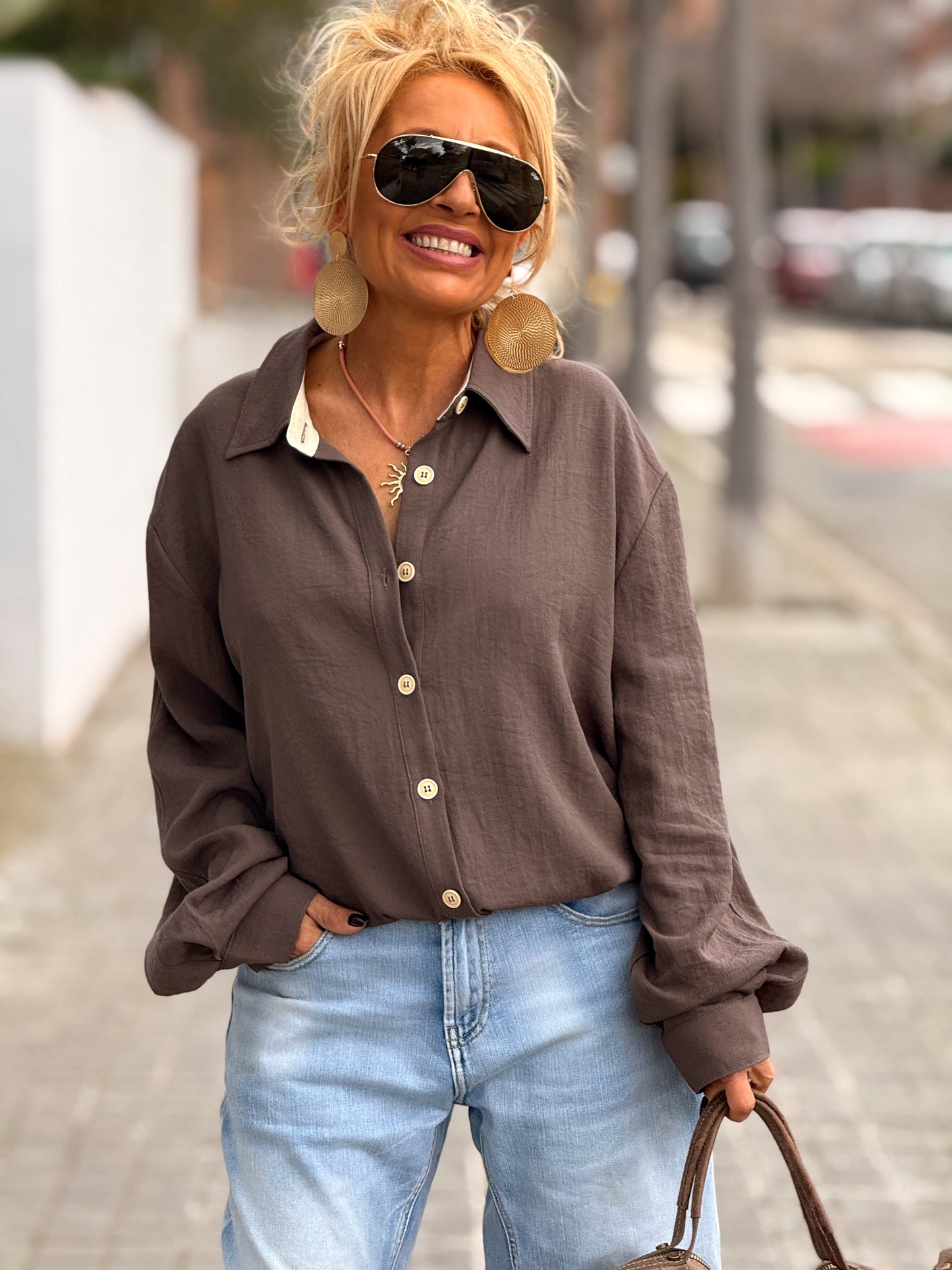 CAMISA OVERSIZE JULIE MARRÓN