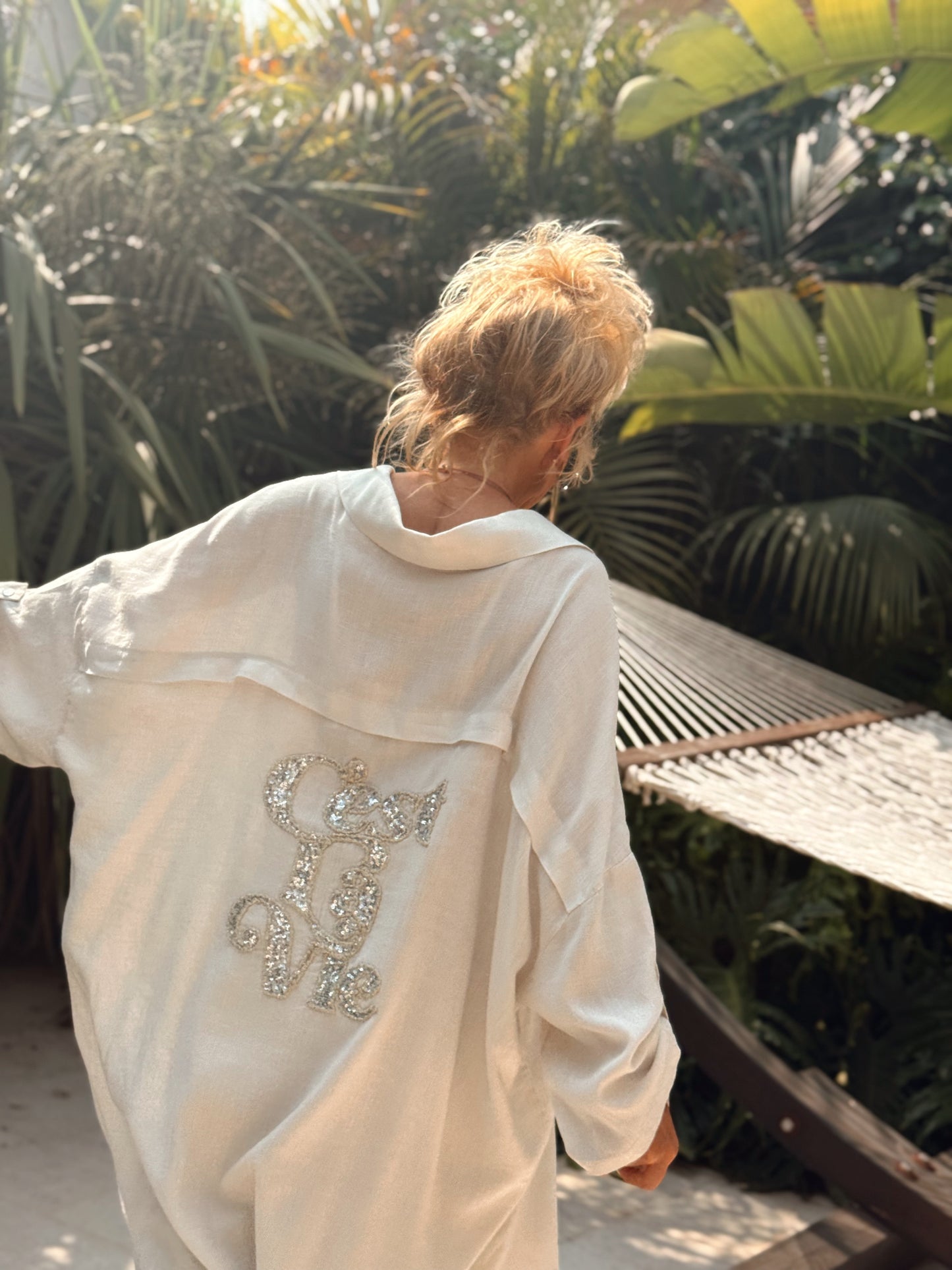 CAMISA OVERSIZE C’EST LA VIE BEIGE