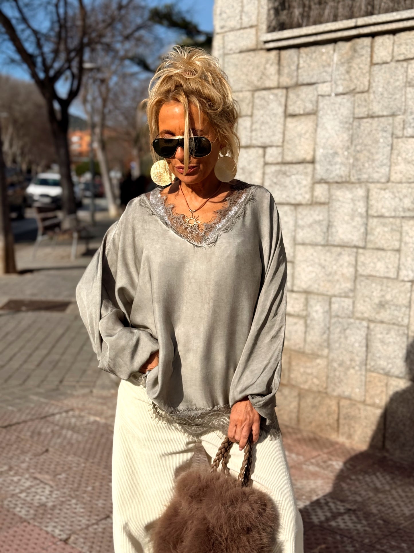 BLUSA OVERSIZE LENCERO PAULA MULTICOLOR