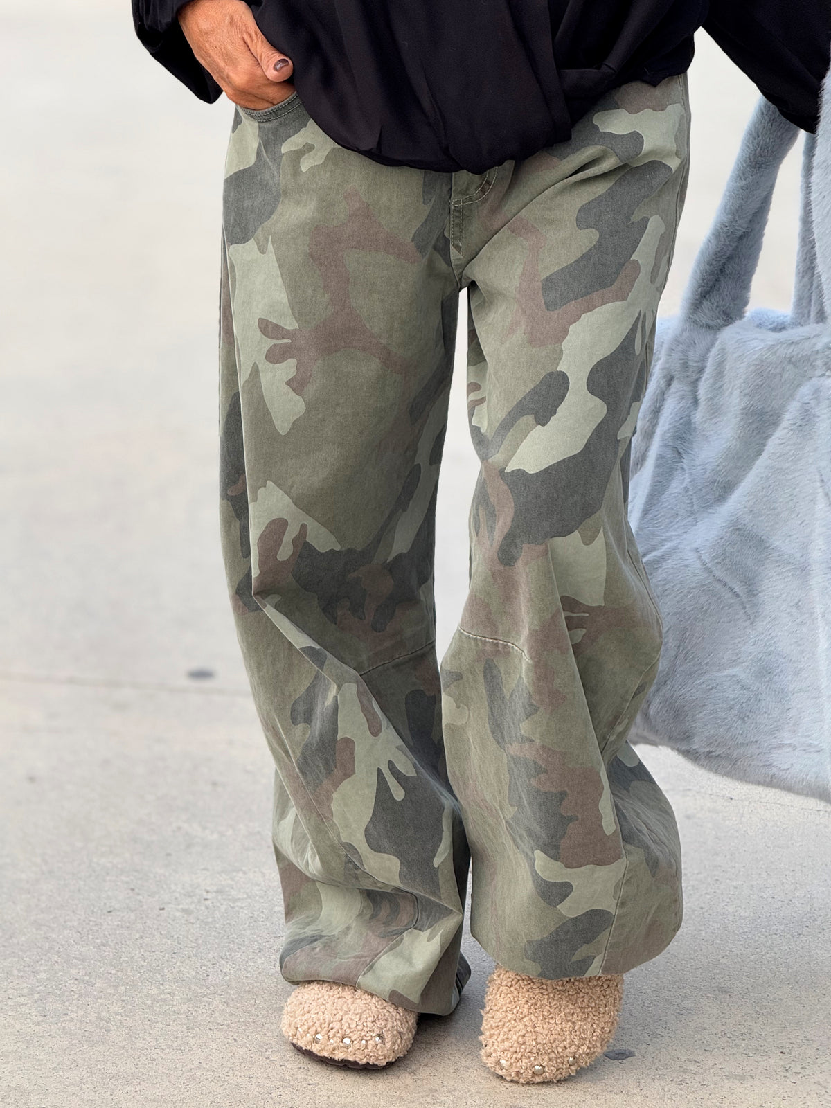 PANTALON CAMUFLAJE MAGDA MULTICOLOR