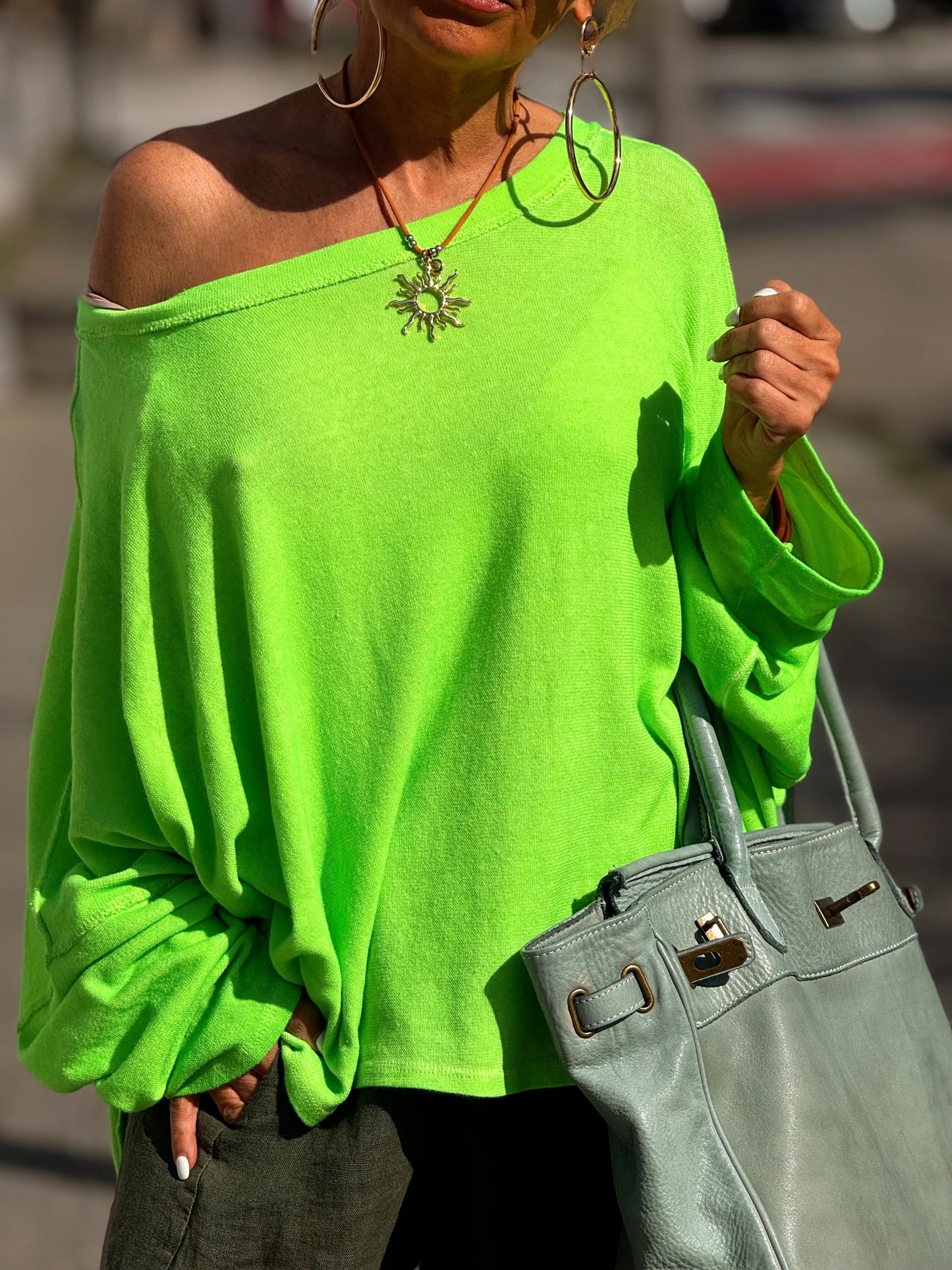 CAMISETA SUPER OVERSIZE SHILA NÉON MULTICOLOR