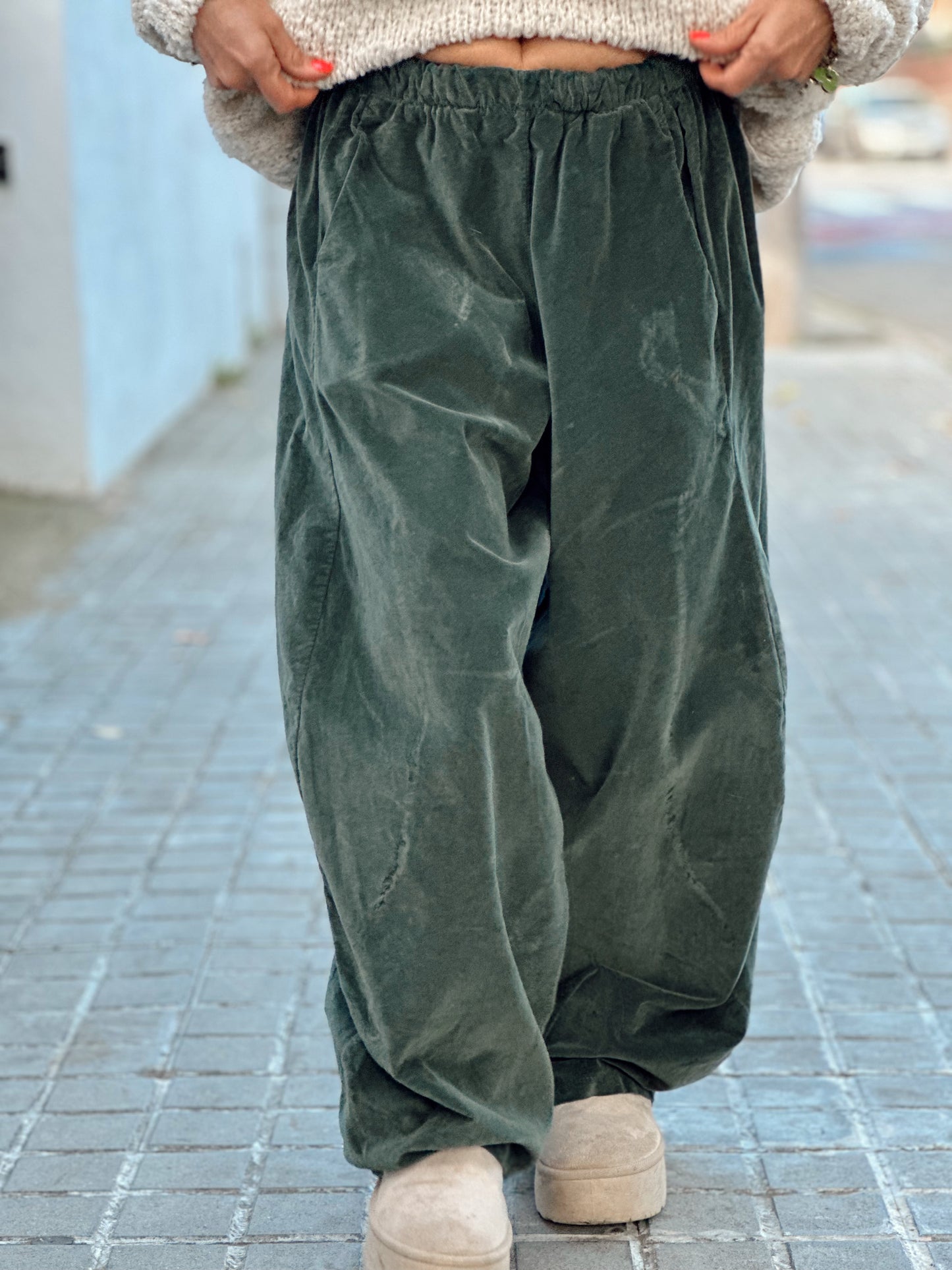 PANTALON OVERSIZE TERCIOPELO JOSE KAKI