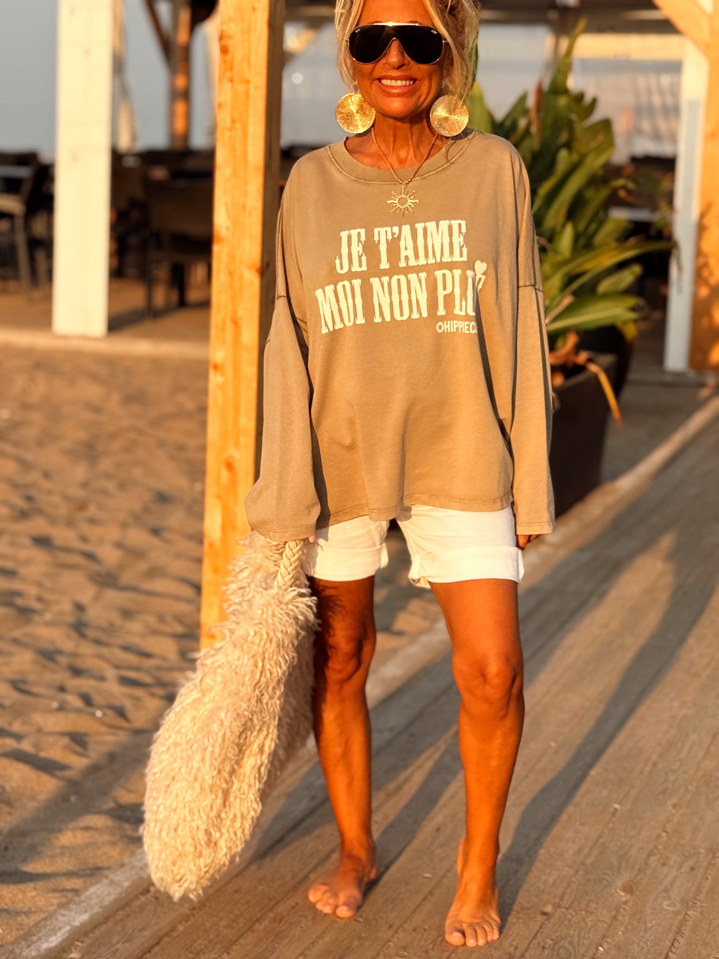 SUDADERA OVERSIZE JE T’AIME MOI NON PLUS MULTICOLOR