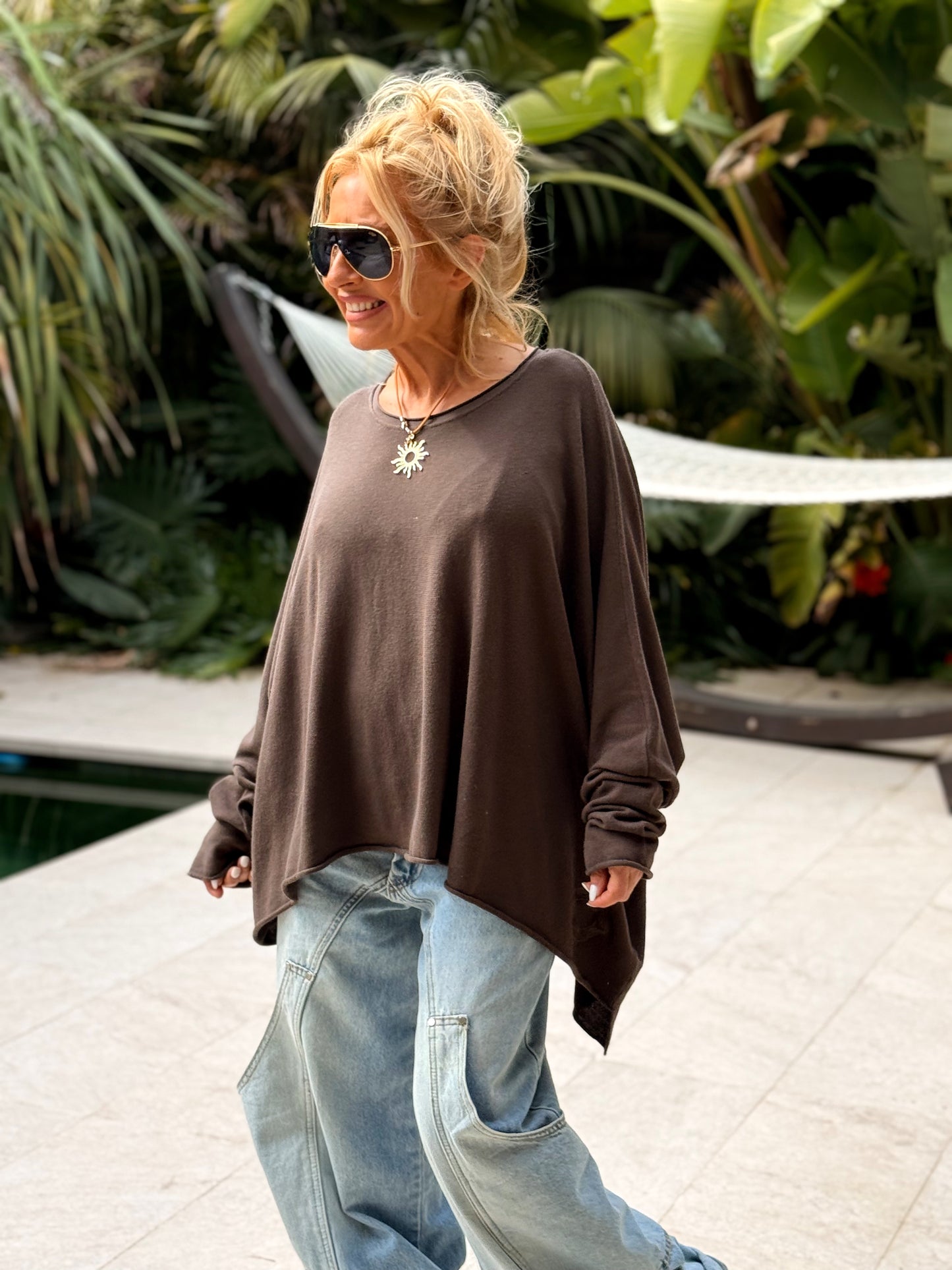 CAMISETA DESGASTADA SUPER OVERSIZE DANI MULTICOLOR