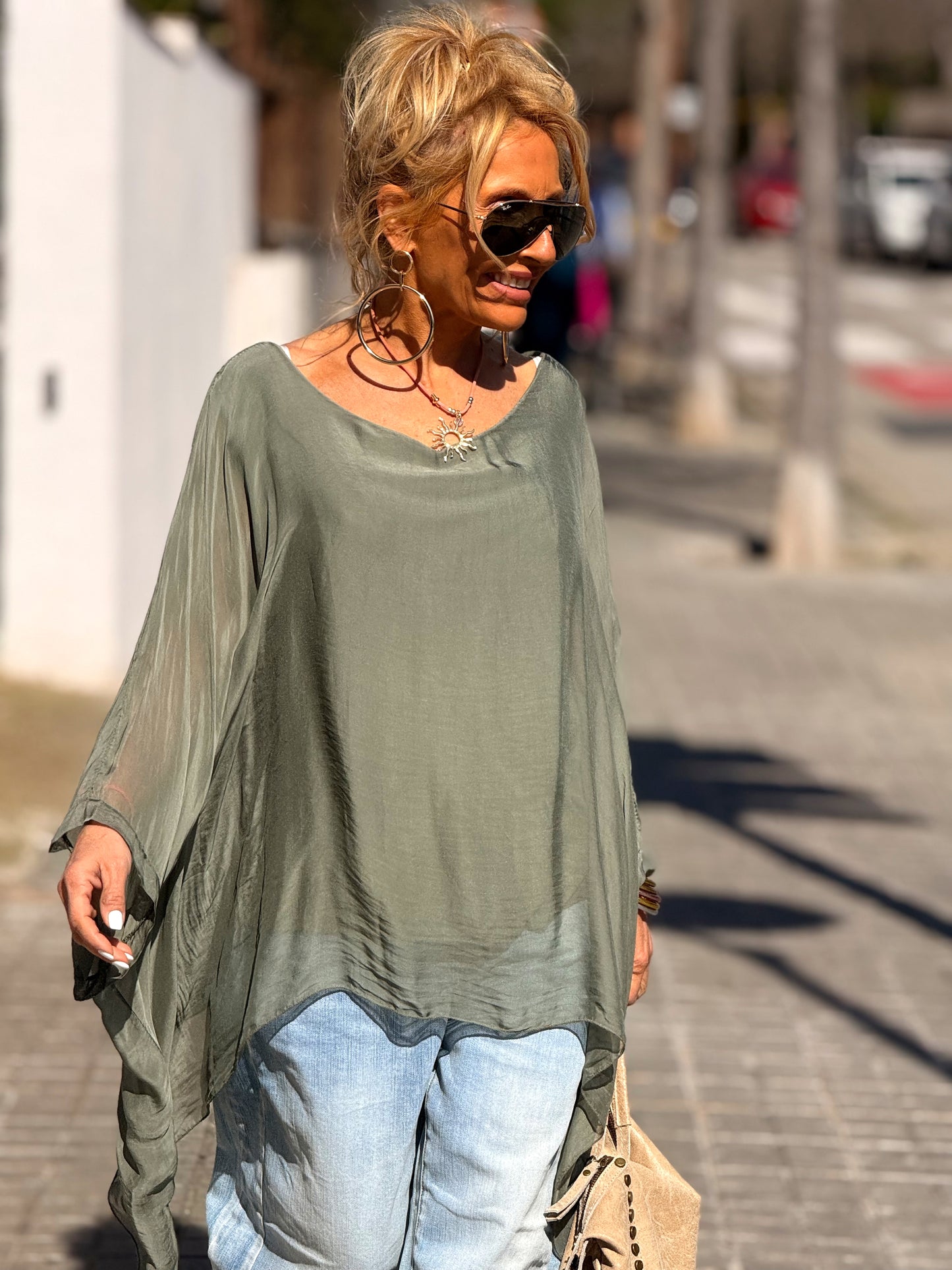 BLUSA CON TOP OVERSIZE ASIMÉTRICA NOA MULTICOLOR