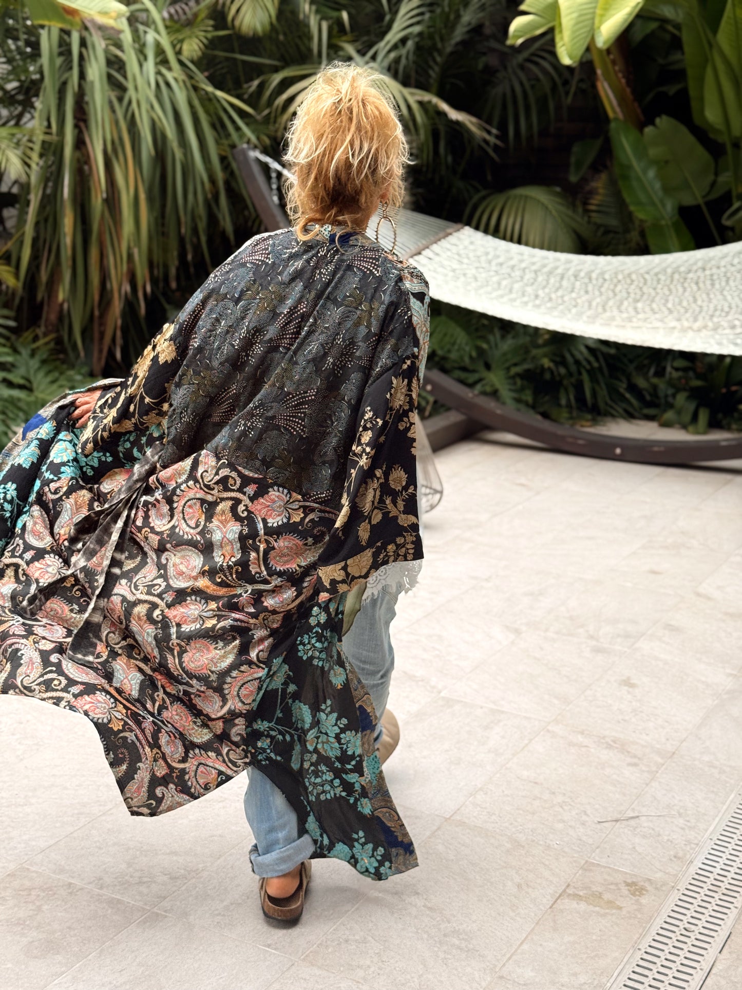 KIMONO ESTAMPADO MANGA 3/4 MULTICOLOR
