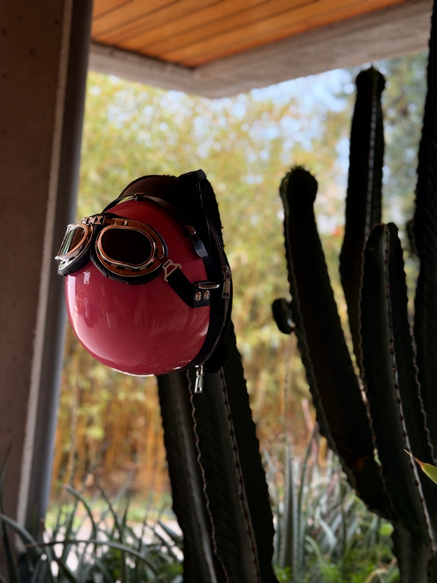 BOLSO-MOCHILA CASCO ROSA