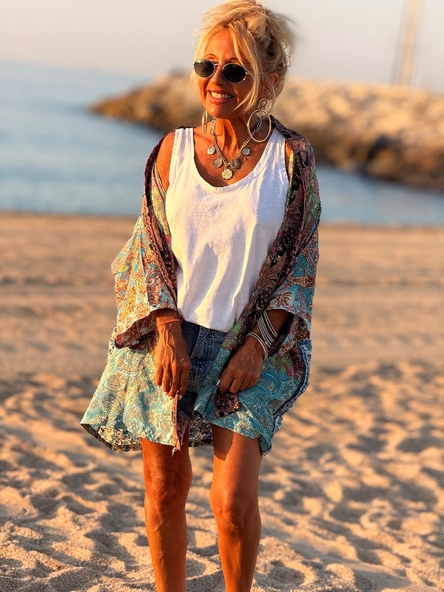 KIMONO CORTO ESTAMPADO MANGA 3/4 MULTICOLOR