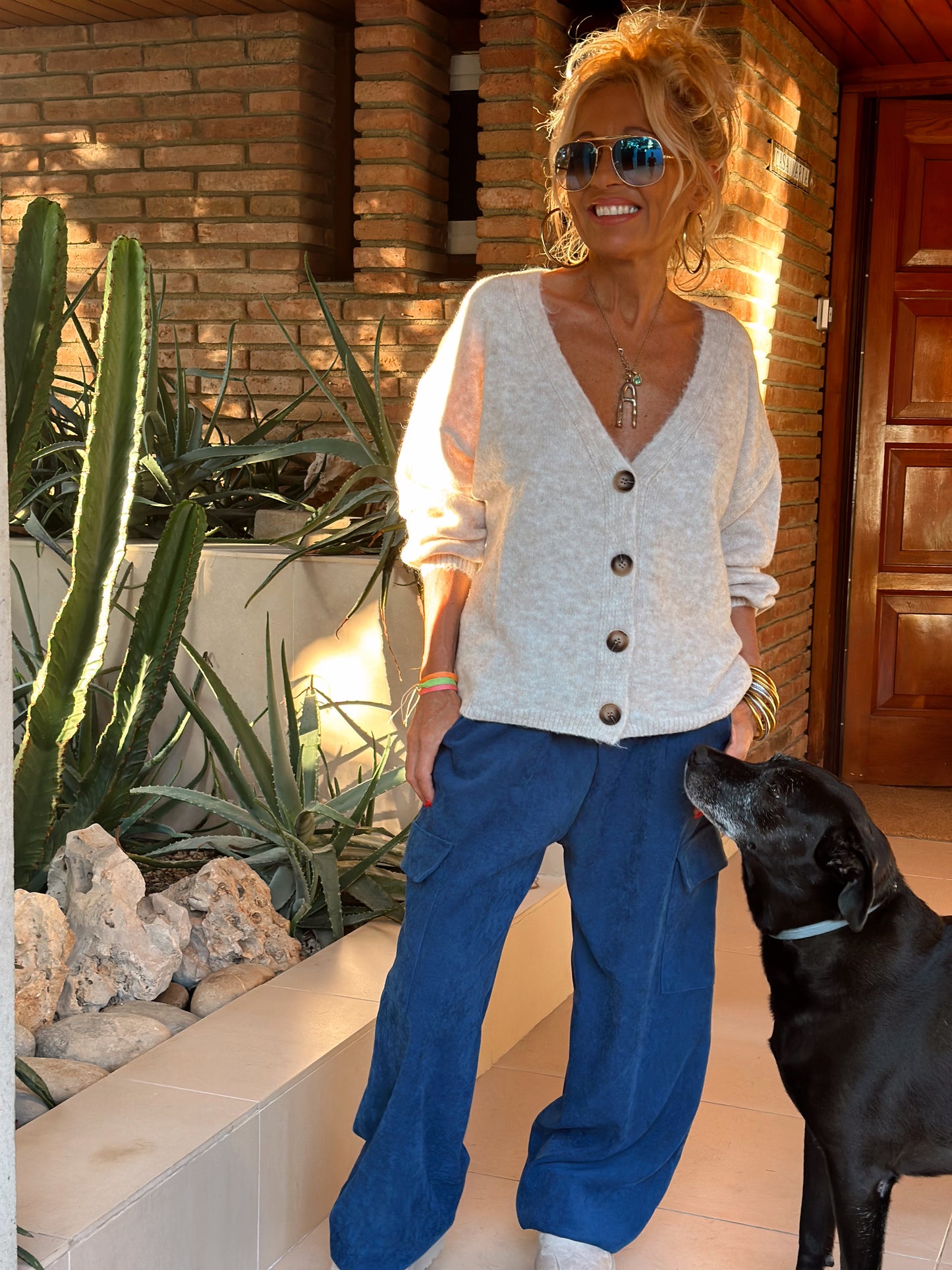 PANTALON TERCIOPELO ODESSA CON BOLSILLOS AZUL