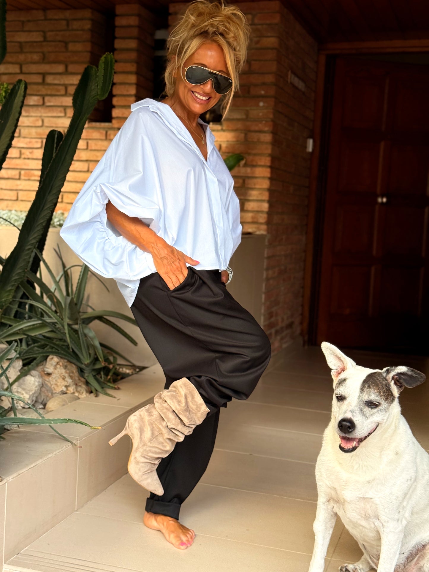 BOTAS LARGA PLISADAS KATE BEIGE