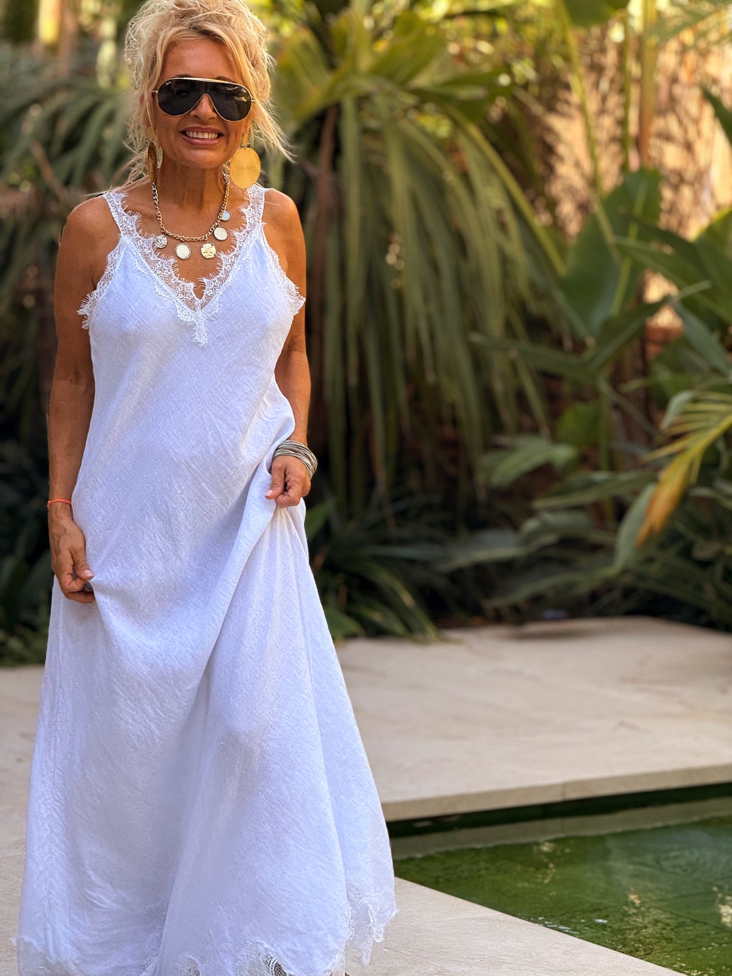 VESTIDO LINO CON ENCAJE BLANCO