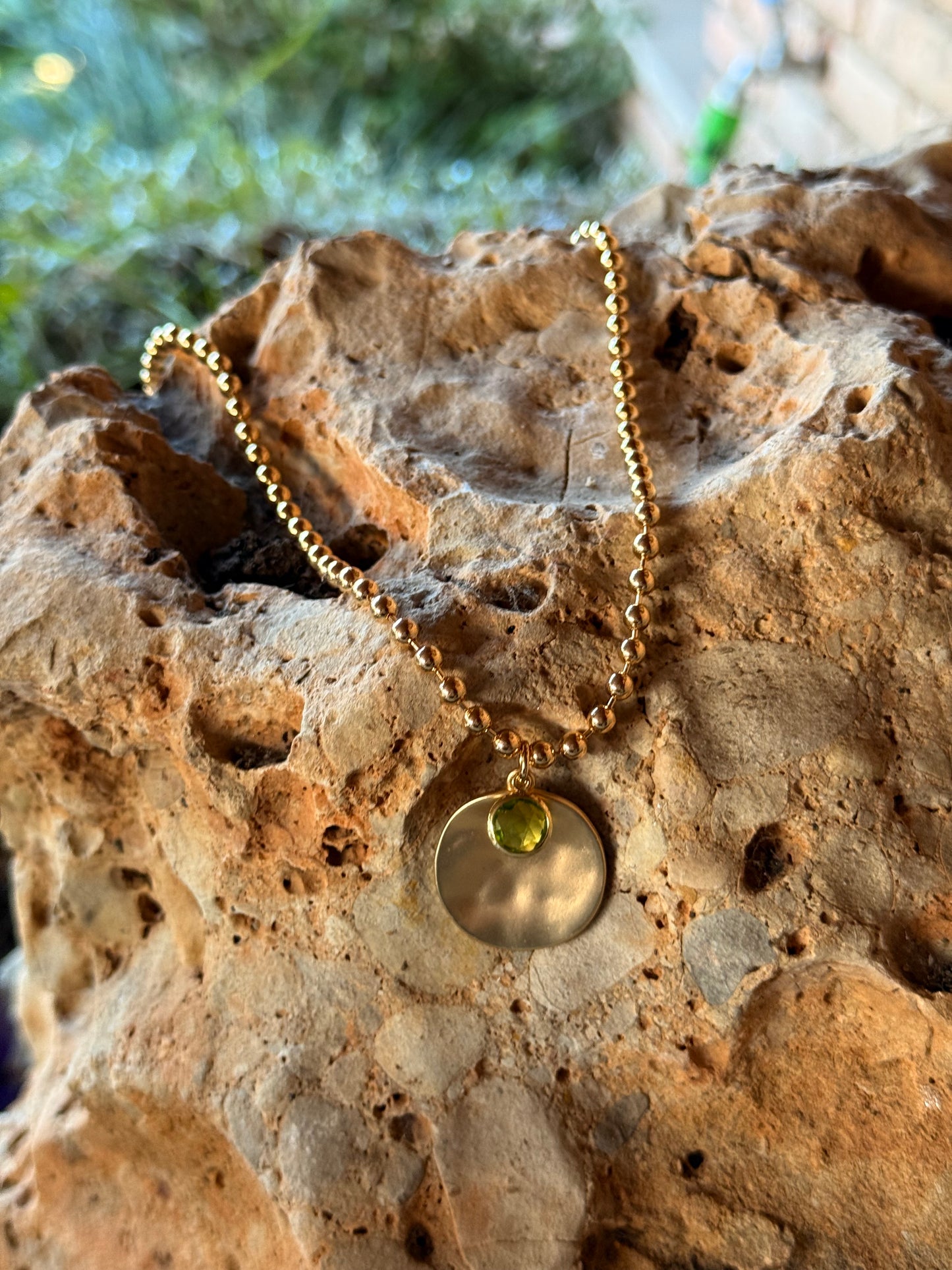 COLLAR LIBERTY CON BRILLANTE MULTICOLOR