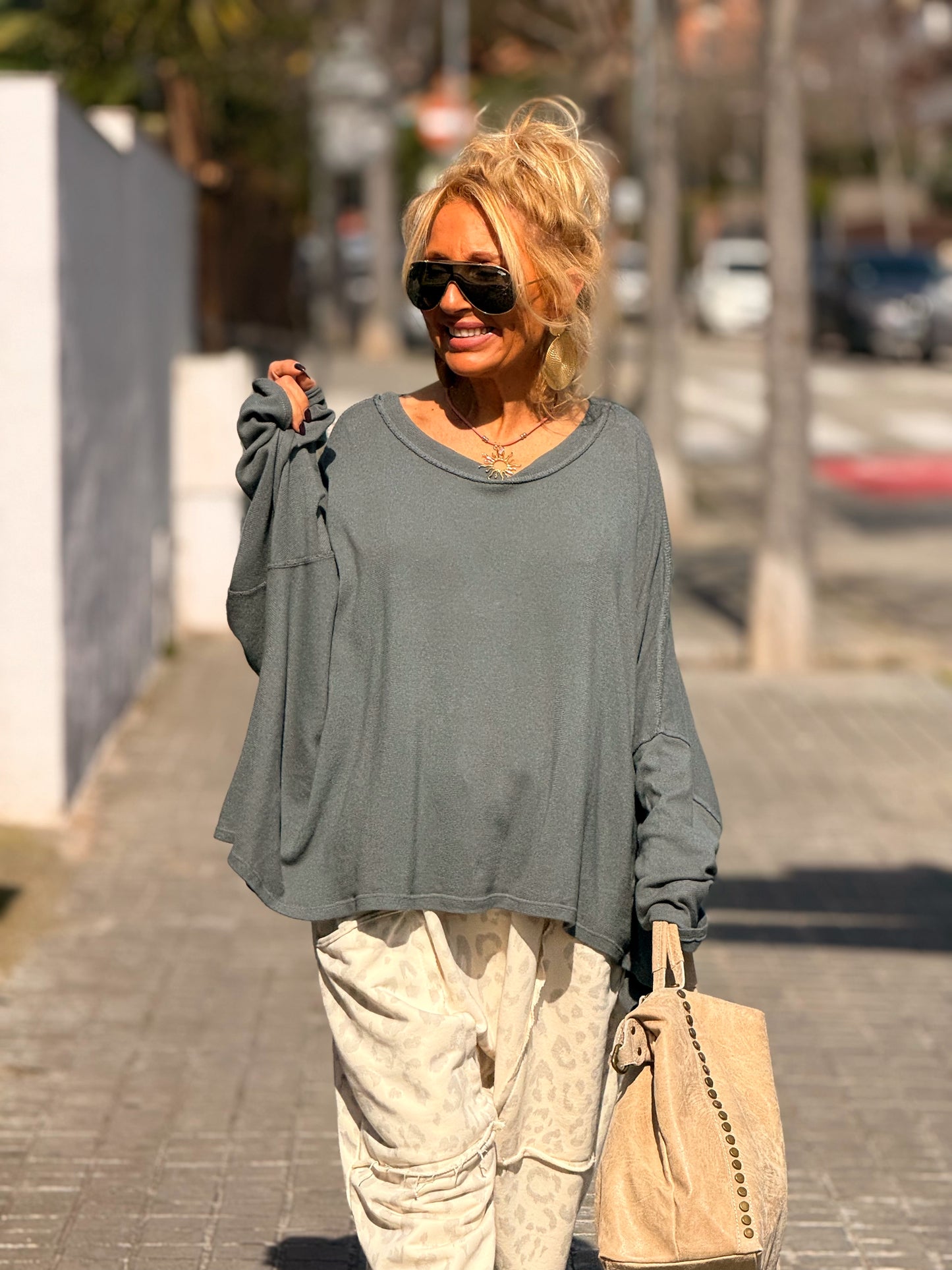 CAMISETA SUPER OVERSIZE SHILA MULTICOLOR