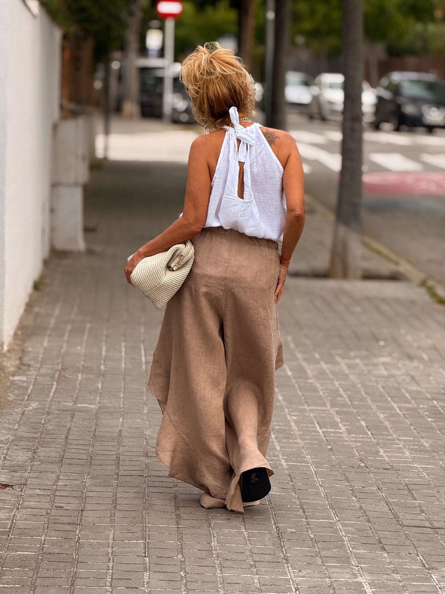 PANTALON CON NUDE LINO CAMEL