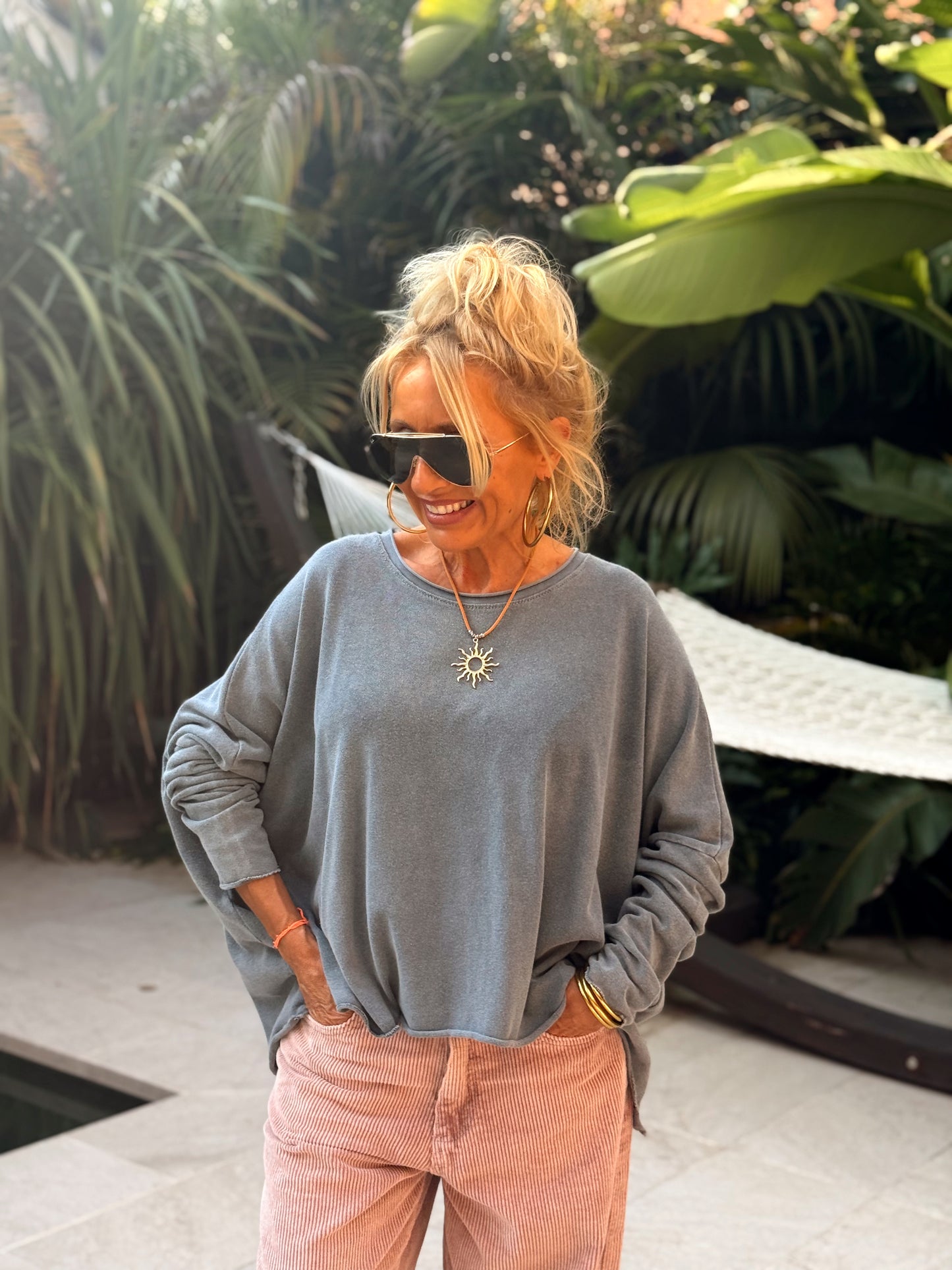 CAMISETA DESGASTADA OVERSIZE DANI MULTICOLOR