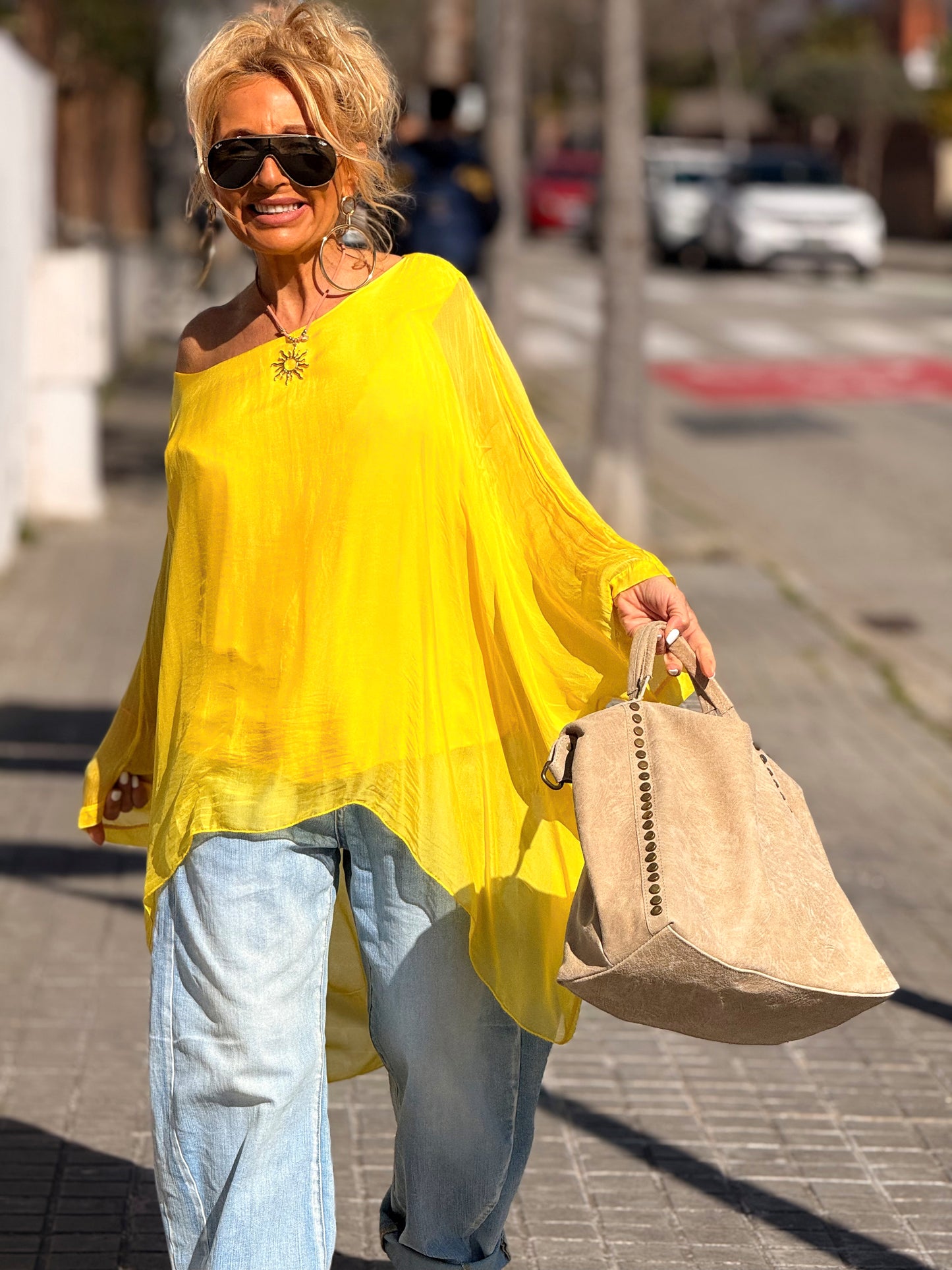 BLUSA CON TOP OVERSIZE ASIMÉTRICA NOA MULTICOLOR