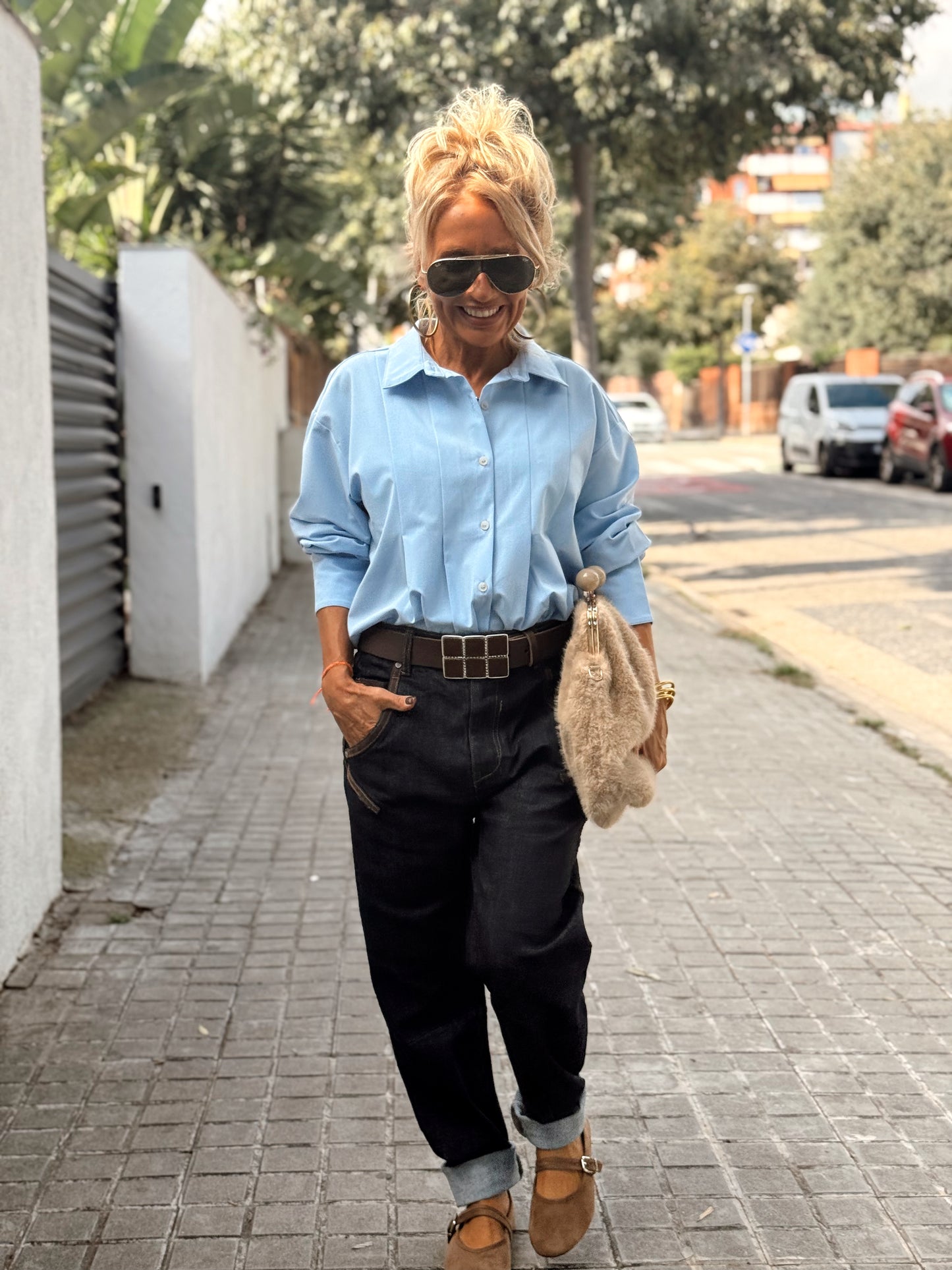 JEANS CON DETALLES MILAN INDIGO OSCURO