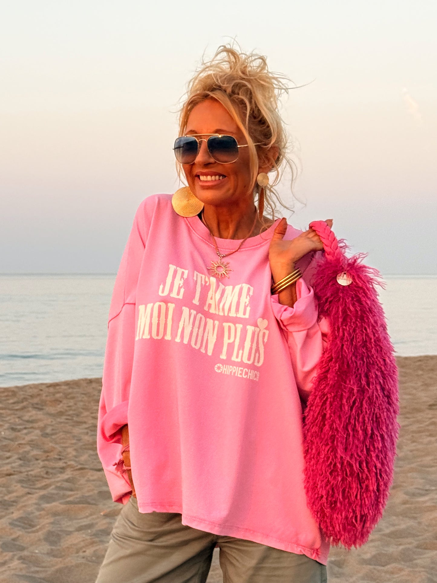 SUDADERA OVERSIZE JE T’AIME MOI NON PLUS MULTICOLOR