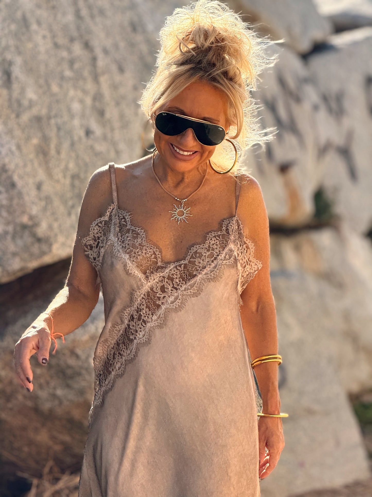 VESTIDO LENCERO ASIMÉTRICO MULTICOLOR